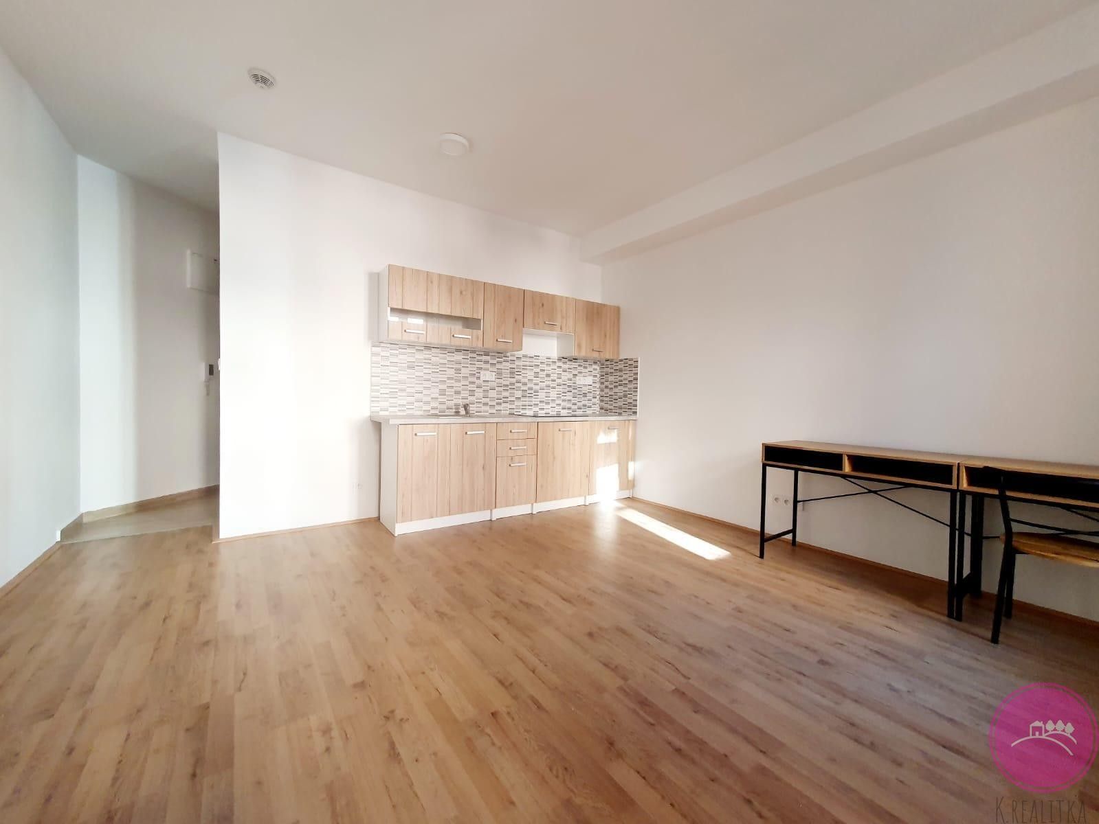 1+kk, Uhelná, Olomouc, 35 m²