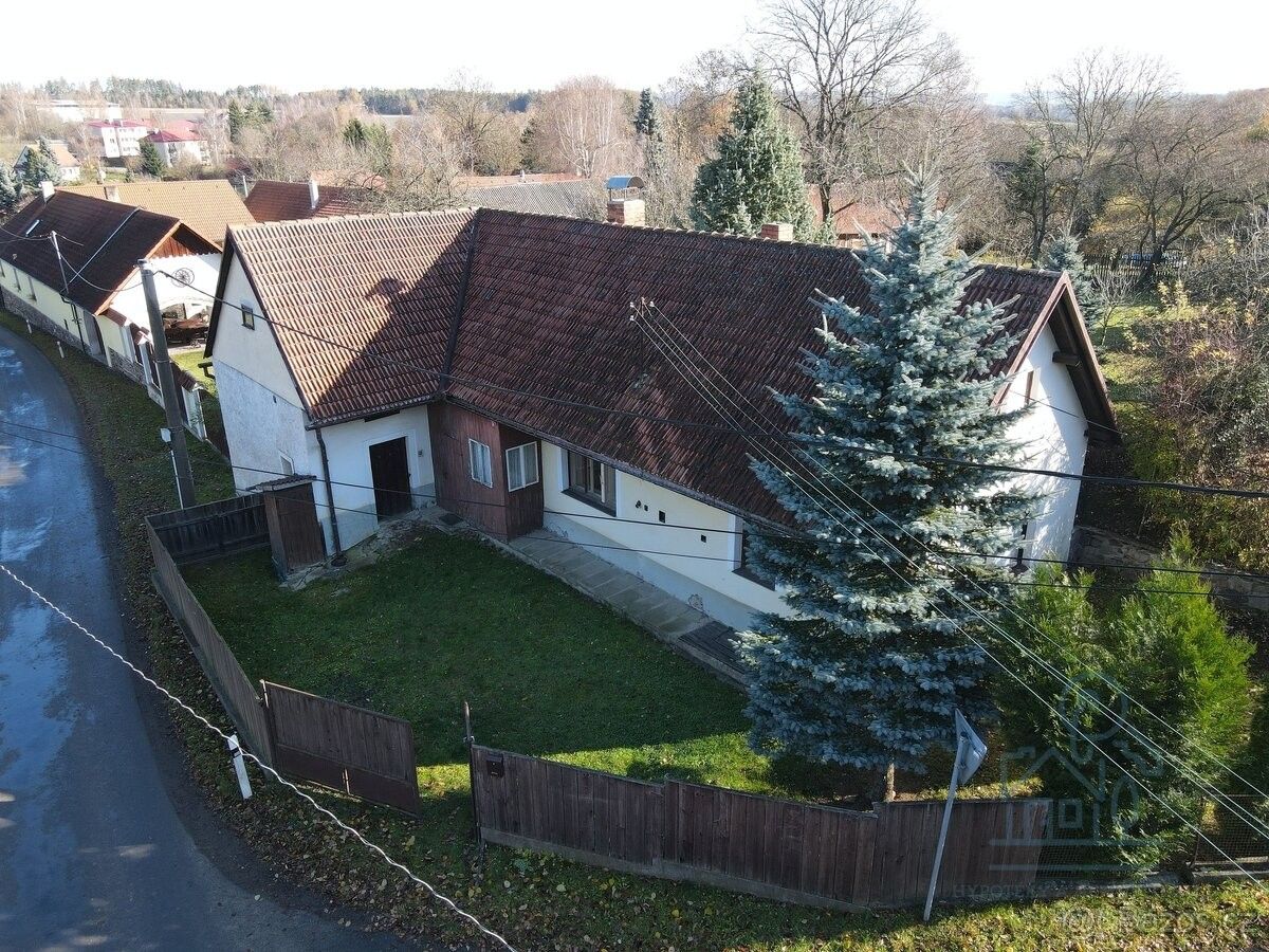 Rodinné domy, Dolní Kralovice, 257 68