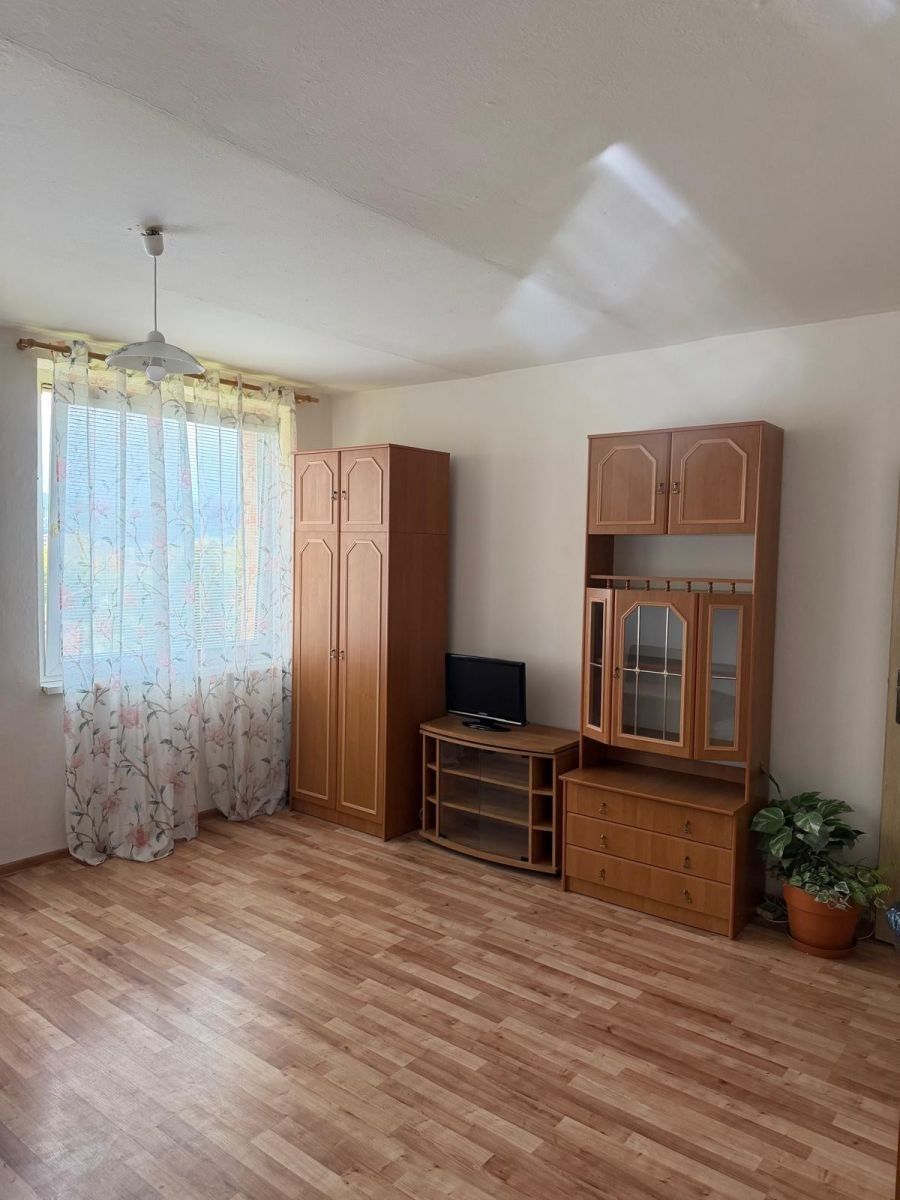 Prodej byt 1+kk - V Oblouku, Ústí nad Labem - Krásné Březno, Ústecký kraj, 32 m² - 2