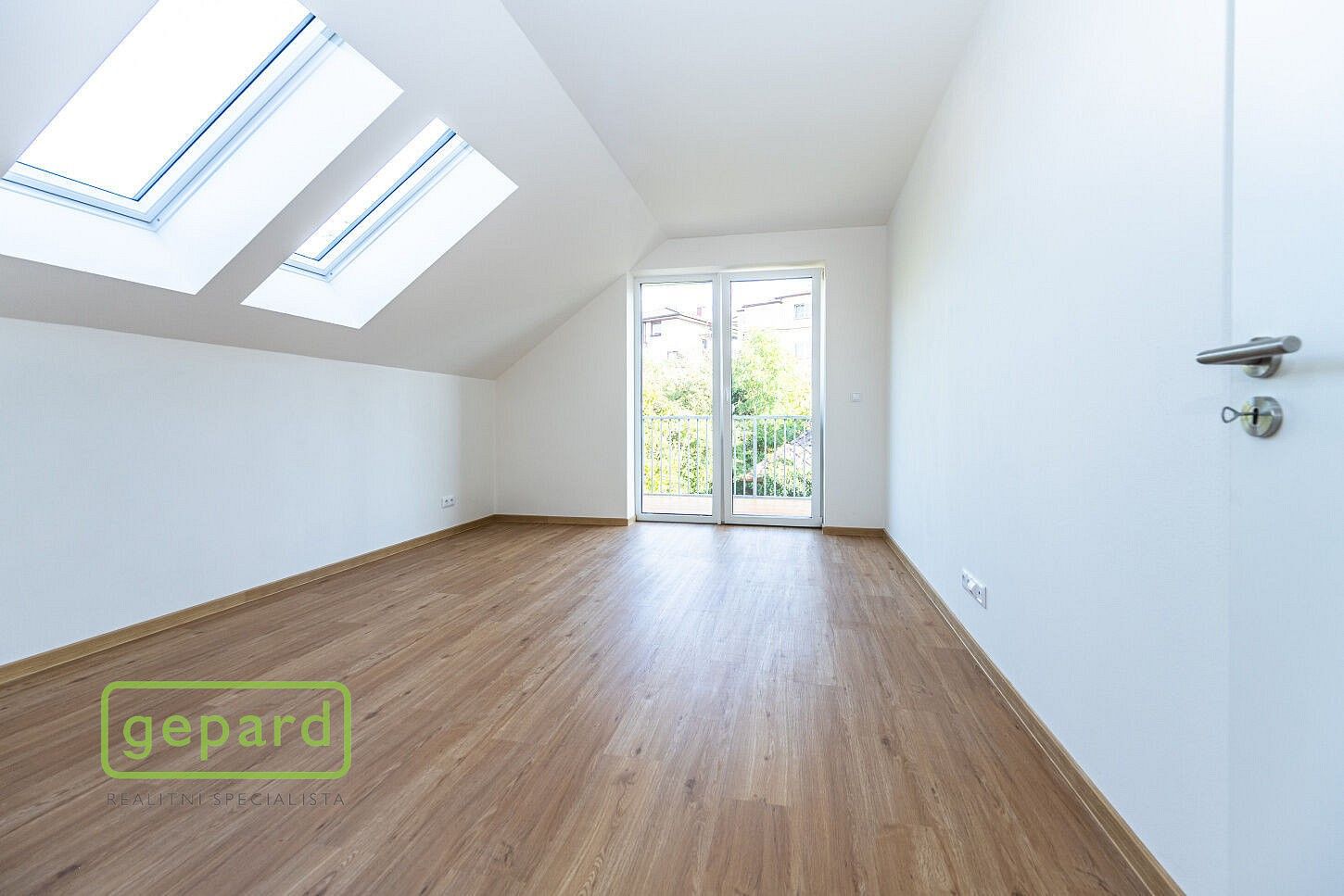 Byt 6+kk a více · 159 m² · Praha - Stodůlky, okres Praha 13, Hlavní město Praha - 4