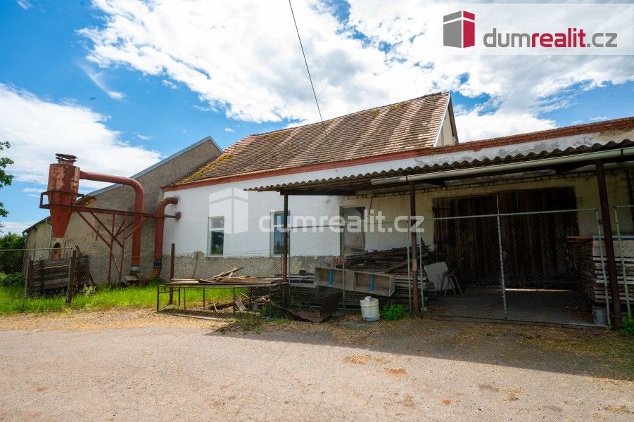 Výrobní prostory, Olešník, 298 m²