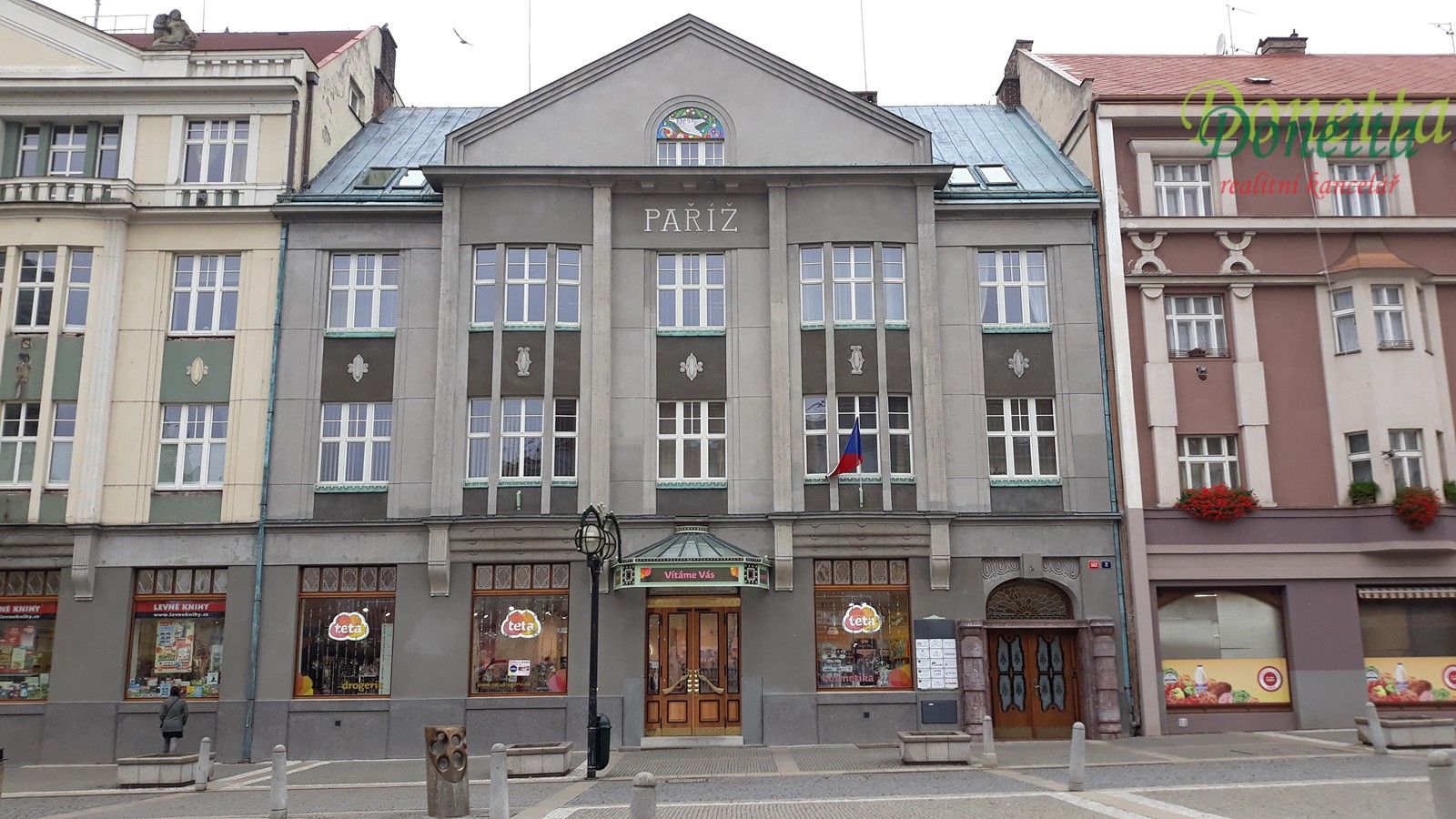 Kanceláře, Baťkovo náměstí, Hradec Králové, 22 m²