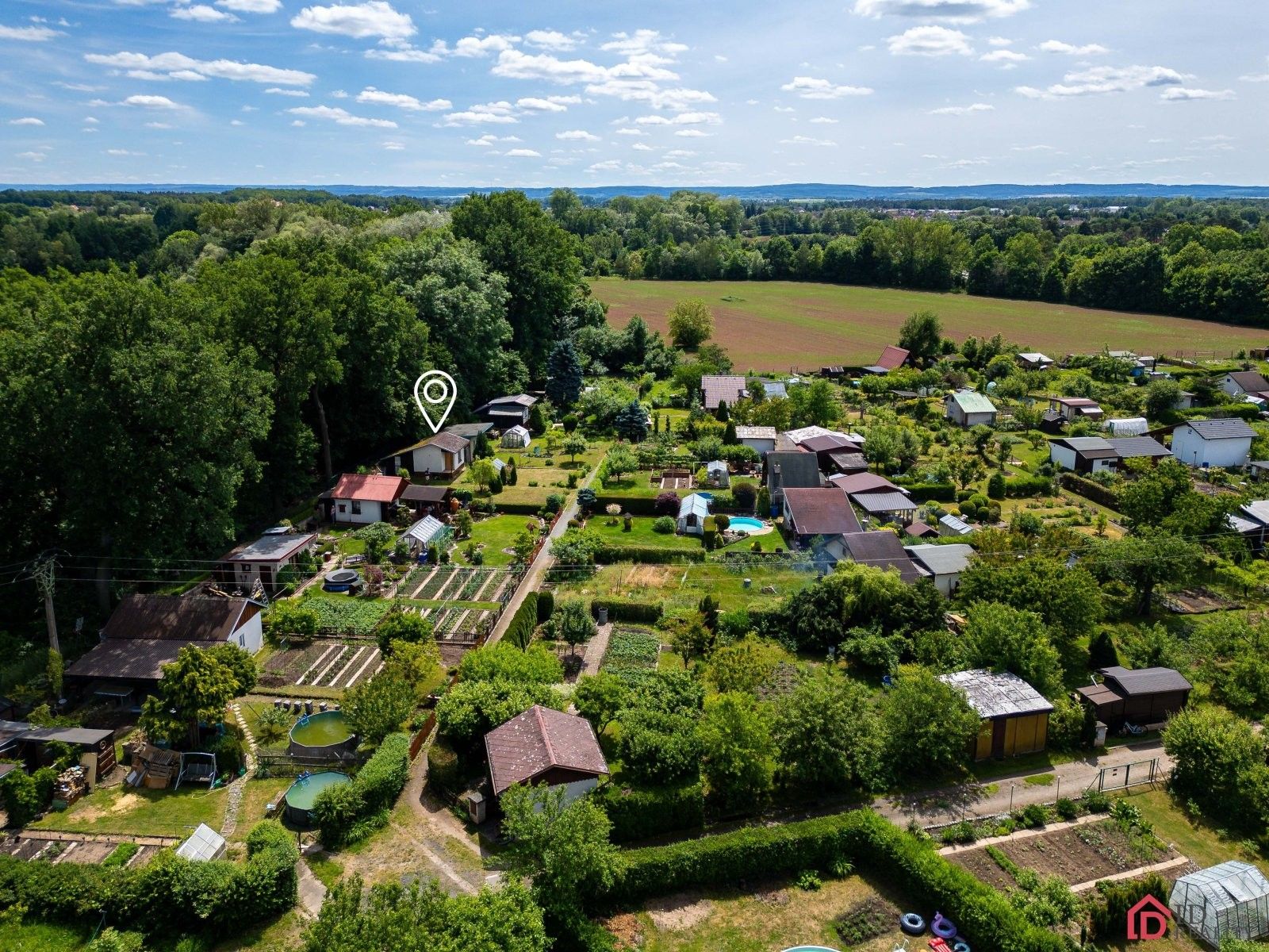 Zahrady, Rybitevská, Pardubice, 300 m² - 2