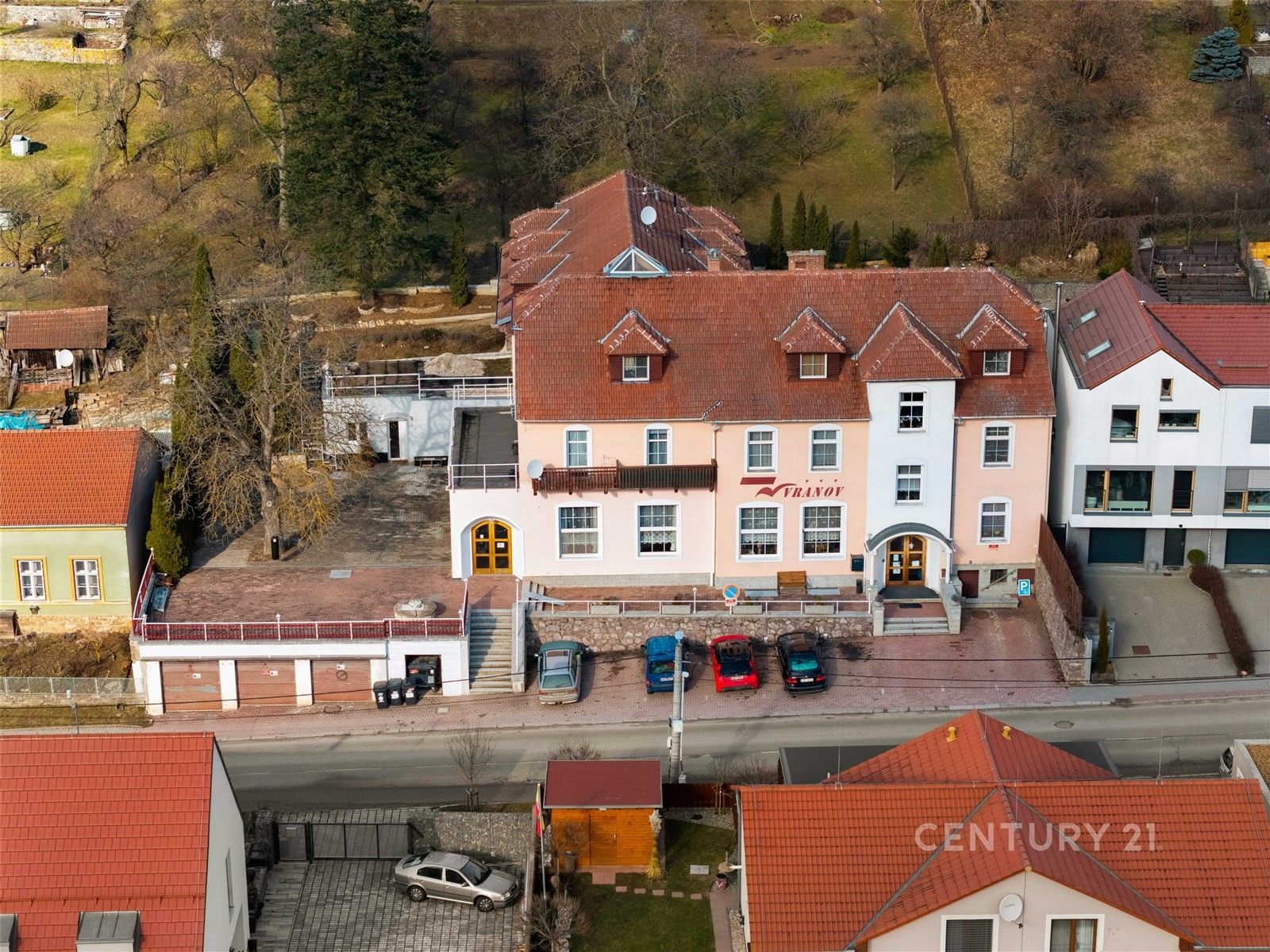 Prodej rodinný dům - Vranov, 930 m²