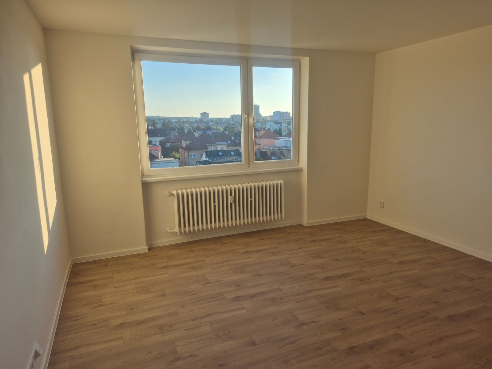 Pronájem byt 3+1 - Královická, Praha - Strašnice, 75 m² - 5