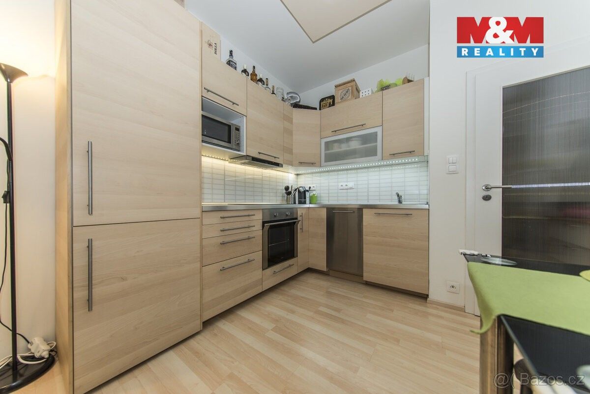 Prodej byt - Praha, 147 00