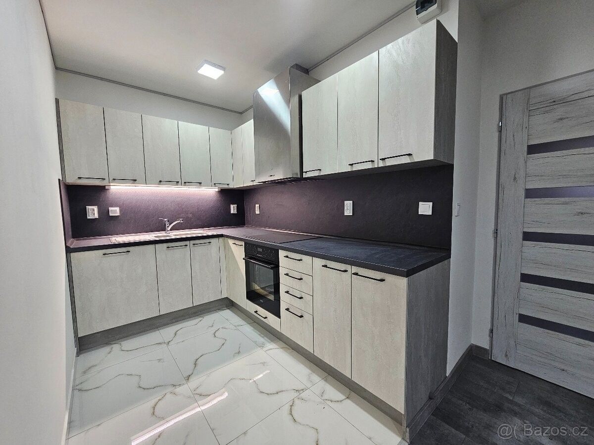 Pronájem byt - Doksy, 472 01