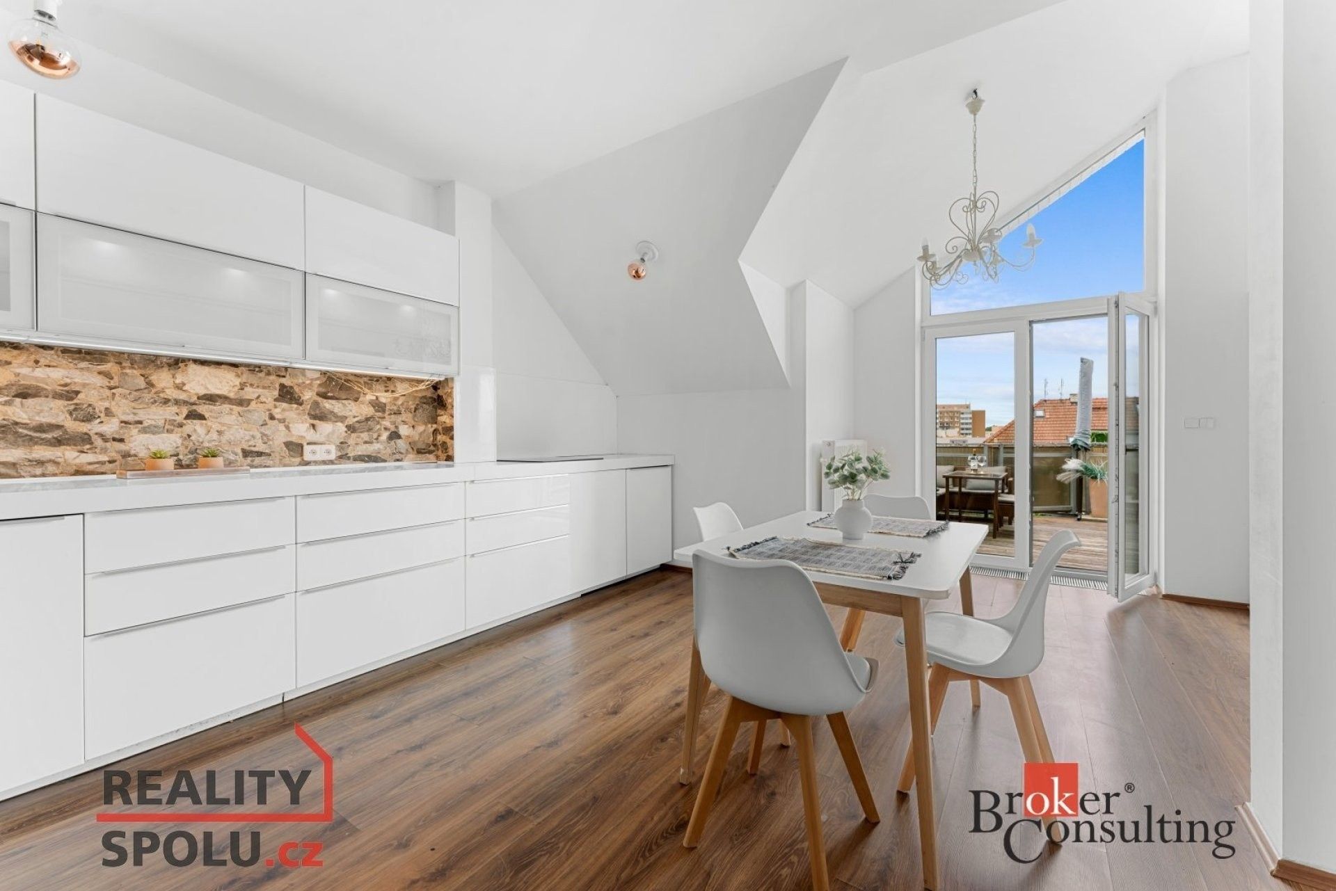 3+kk, Na chmelnici, Praha, 109 m² - 1
