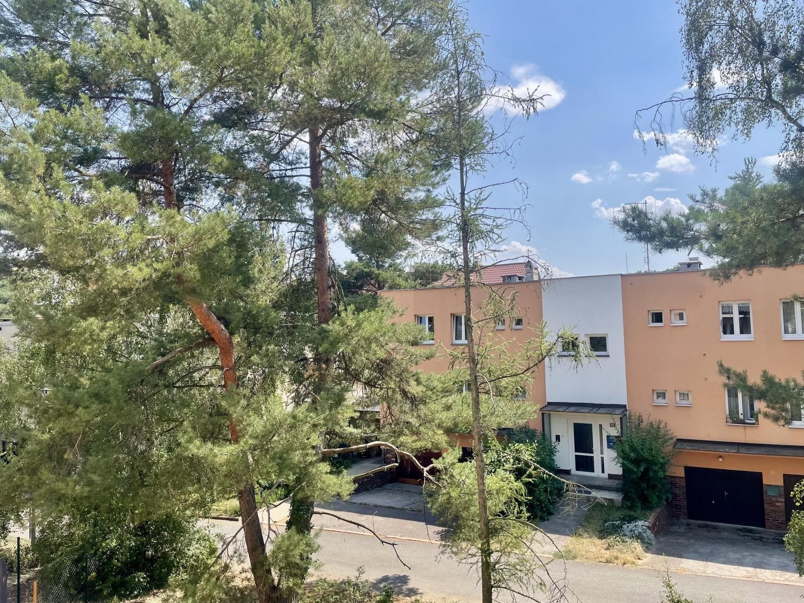 3+1, Na Pískách , Hostivice, 81 m² - 2