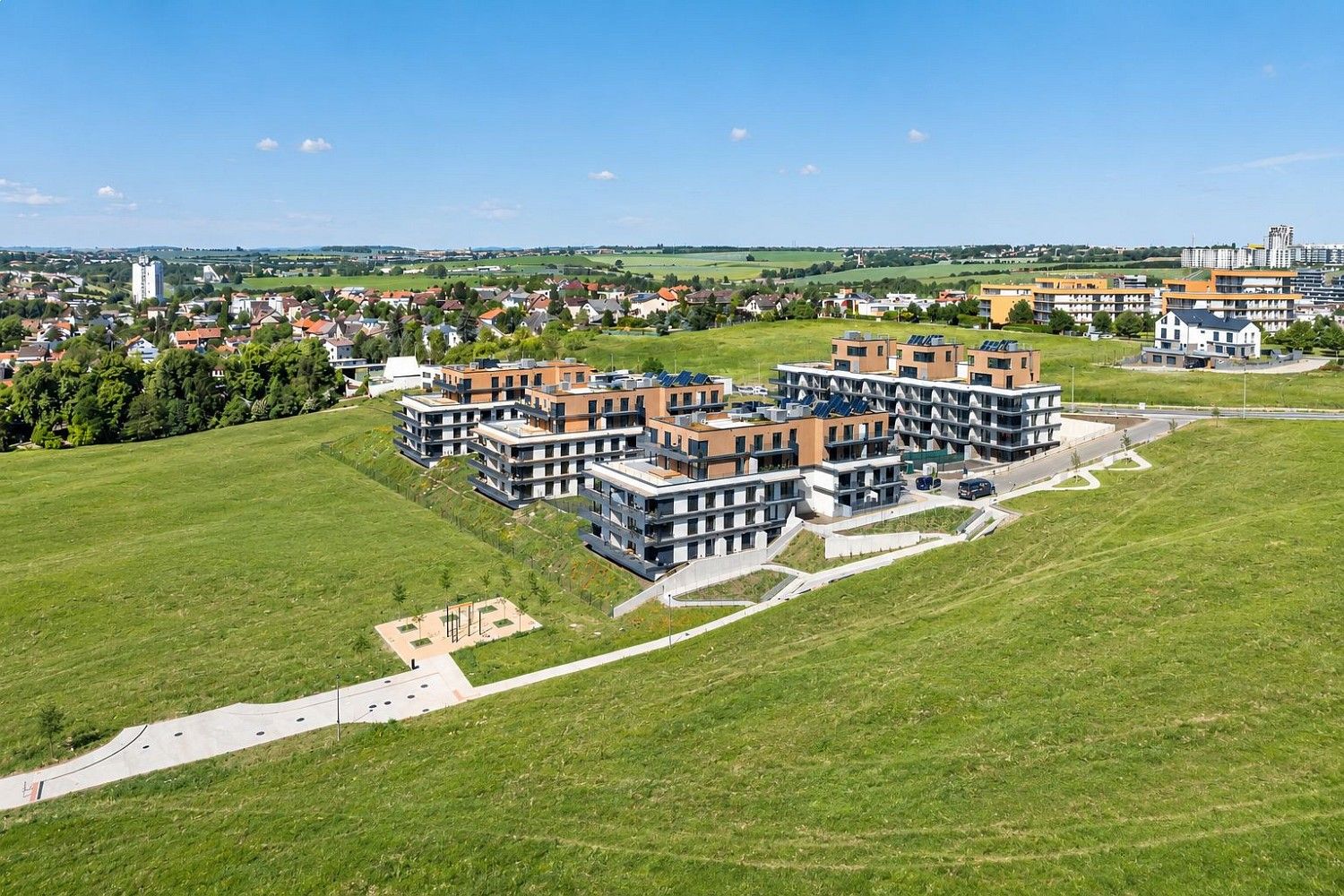 Nemovitost · 12 m² · Praha - Řeporyje, okres Praha 13, Hlavní město Praha - 3