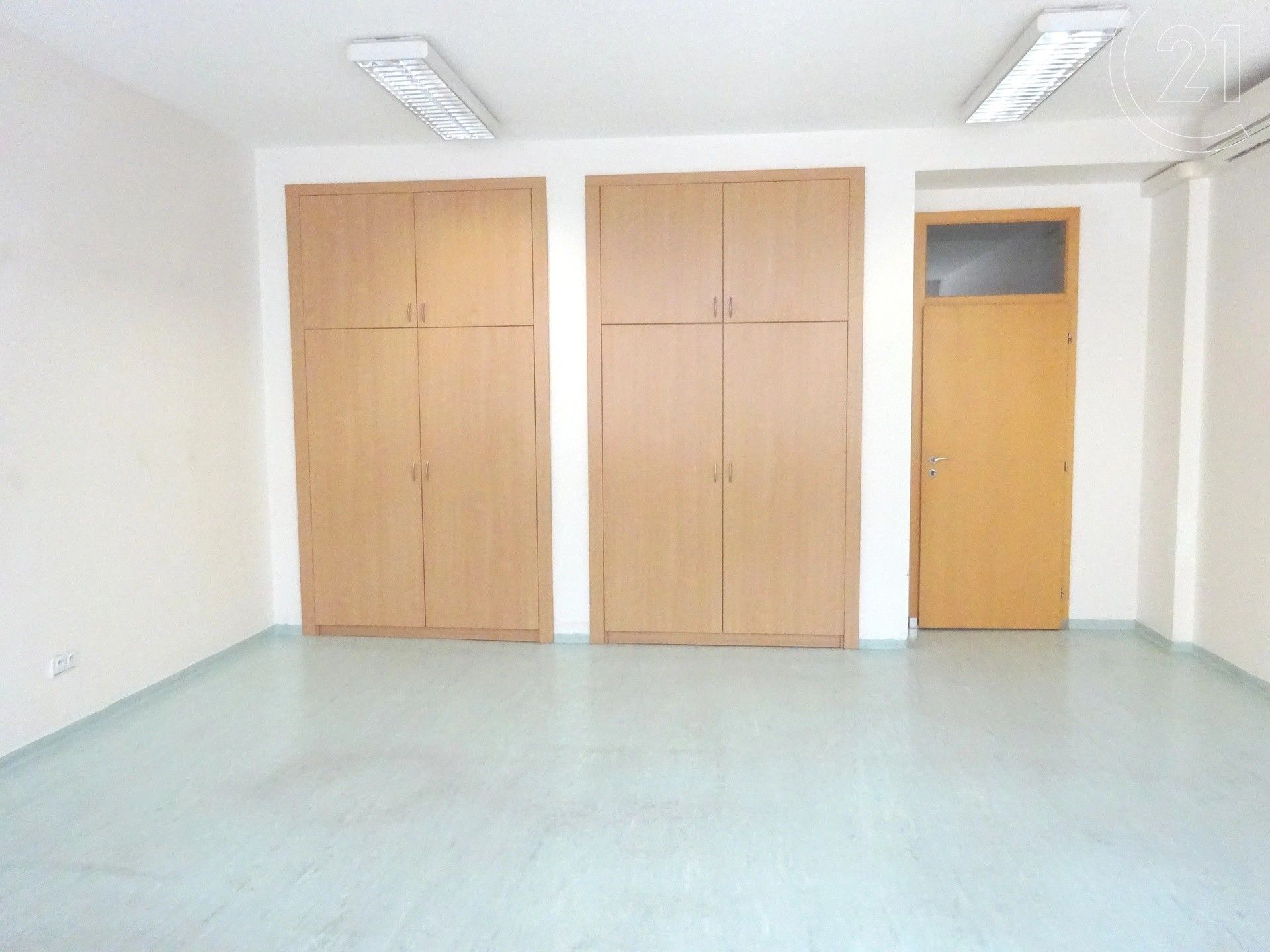Kanceláře, Zarámí, Zlín, 33 m²