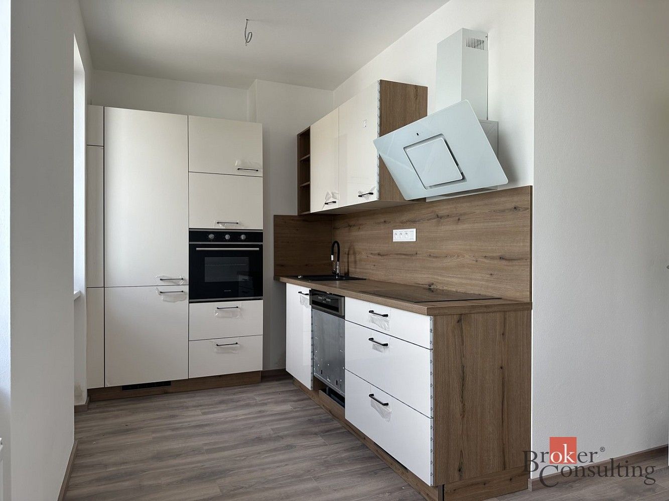 3+1, Staré Sedlo, okres Tachov, Plzeňský kraj, 75 m² - 1
