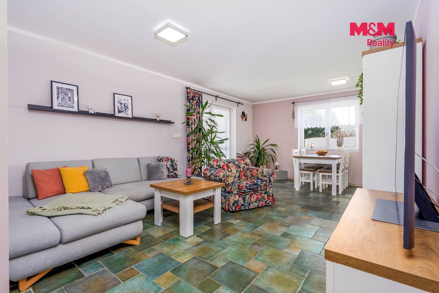 Rodinné domy, Járy Cimrmana, Chleby, 104 m² - 2