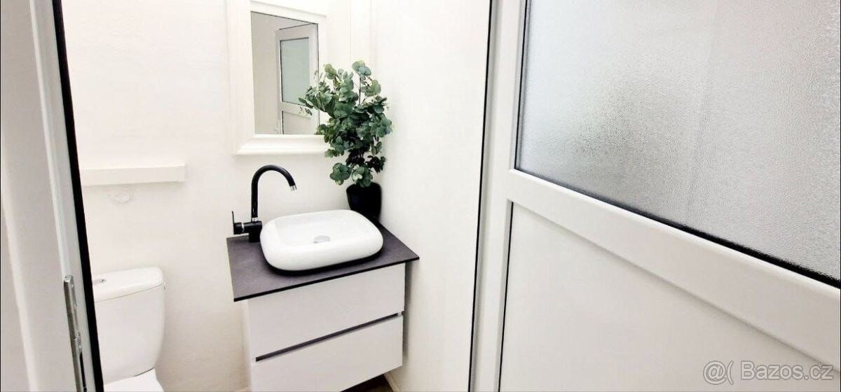 Prodej byt - Praha, 180 00
