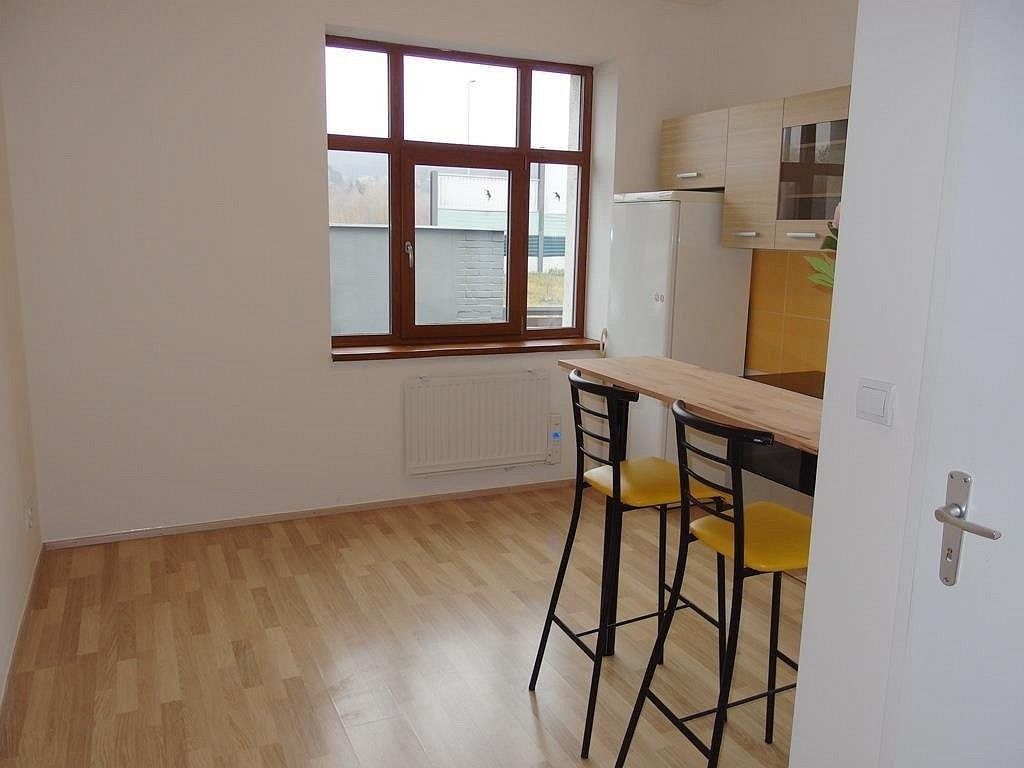 Byt 2+kk · 40 m² · Praha, Hlavní město Praha - 3