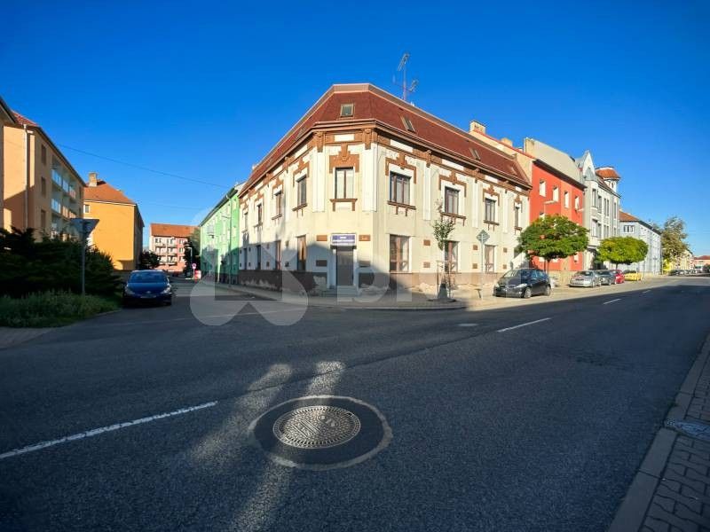 Prodej dům - Žižkova, Lovosice, 820 m²