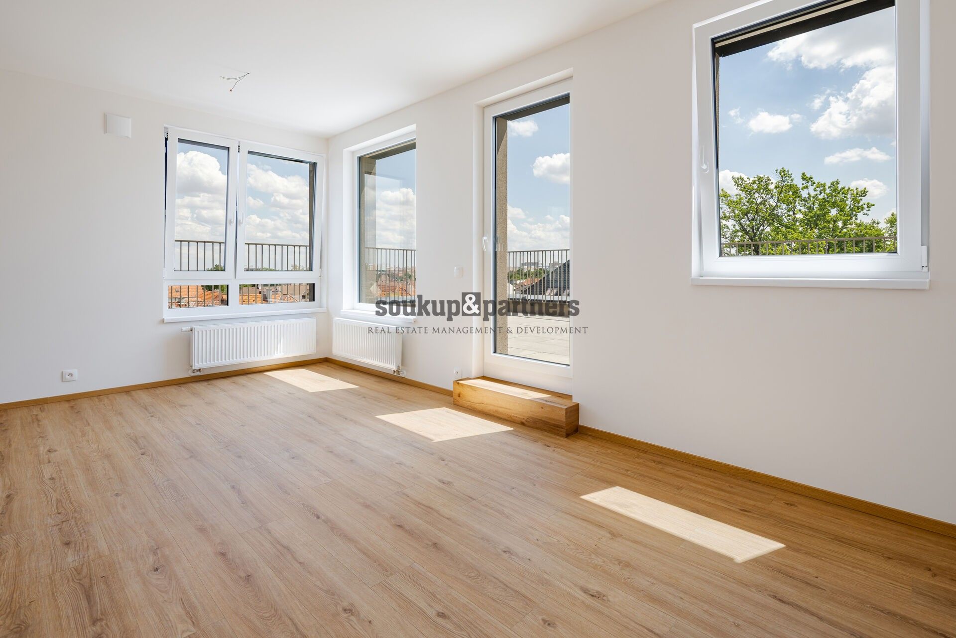3+kk, Ke stadionu , Kladno, 84 m² - 2