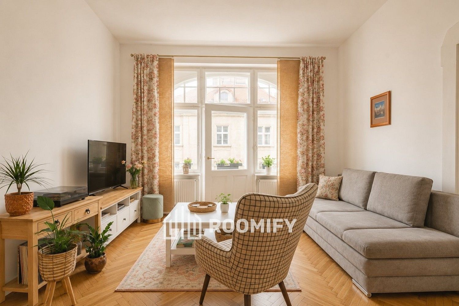 Činžovní dům · 778 m² · Teplice, Ústecký kraj - 3