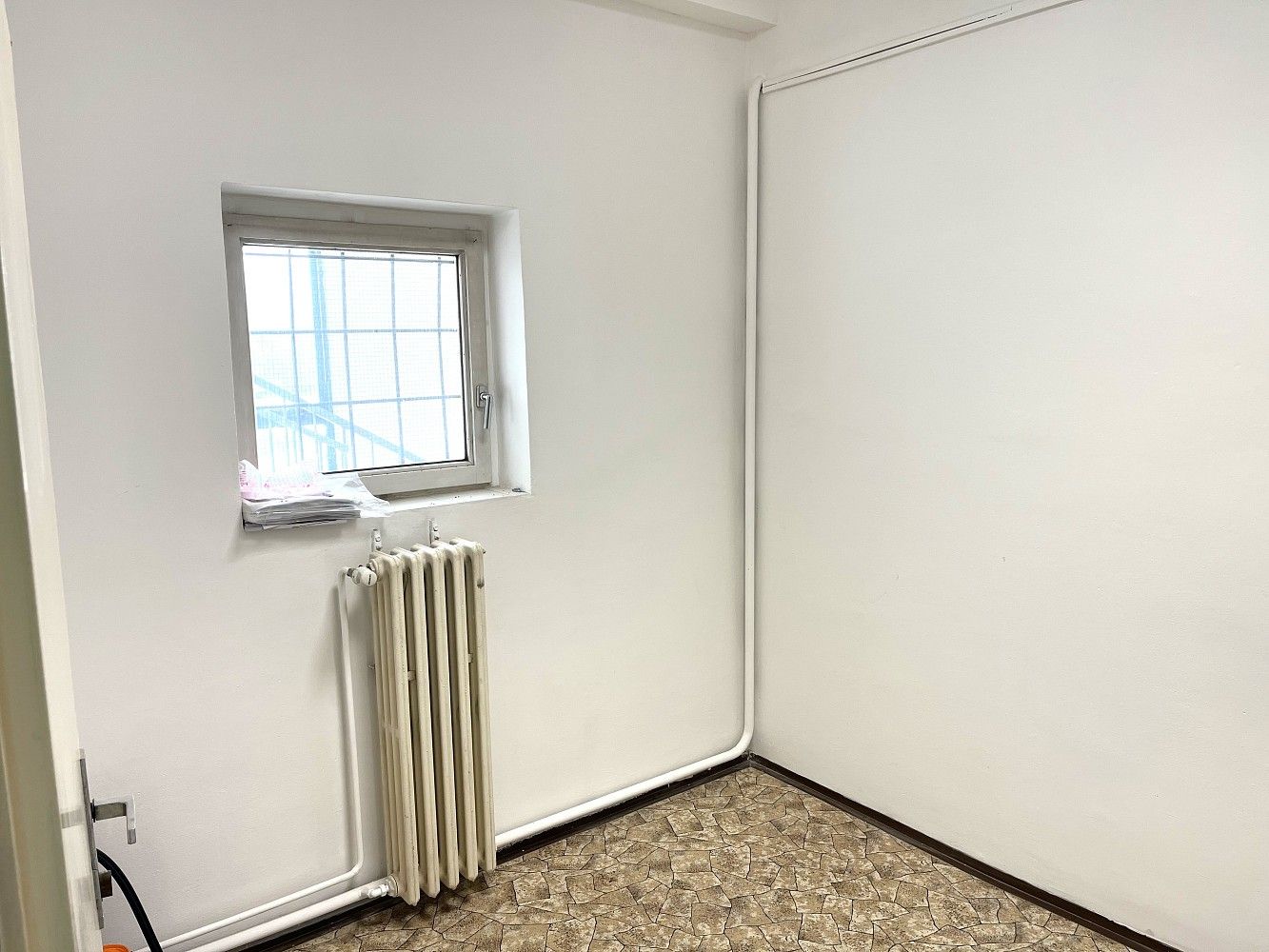 Kancelář · 25 m² · Praha - Stodůlky, okres Praha 13, Hlavní město Praha - 4