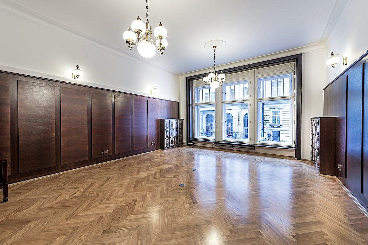 Kancelář · 43 m² · Praha - 4