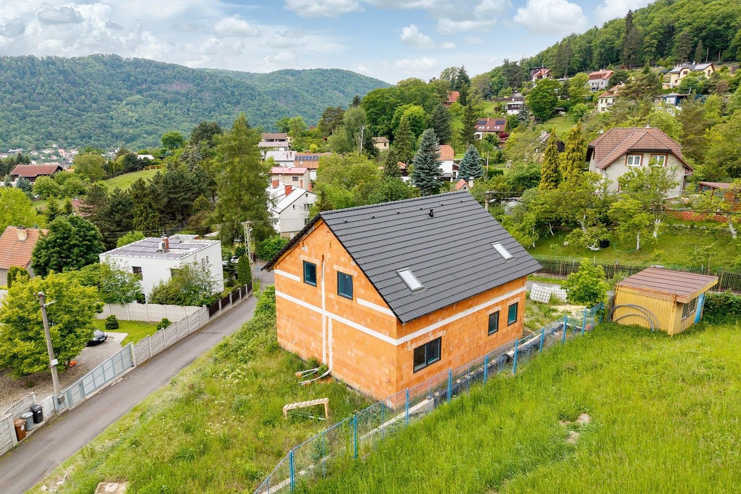 Rodinné domy, Ústí nad Labem - Brná, Ústecký kraj, 137 m² - 1