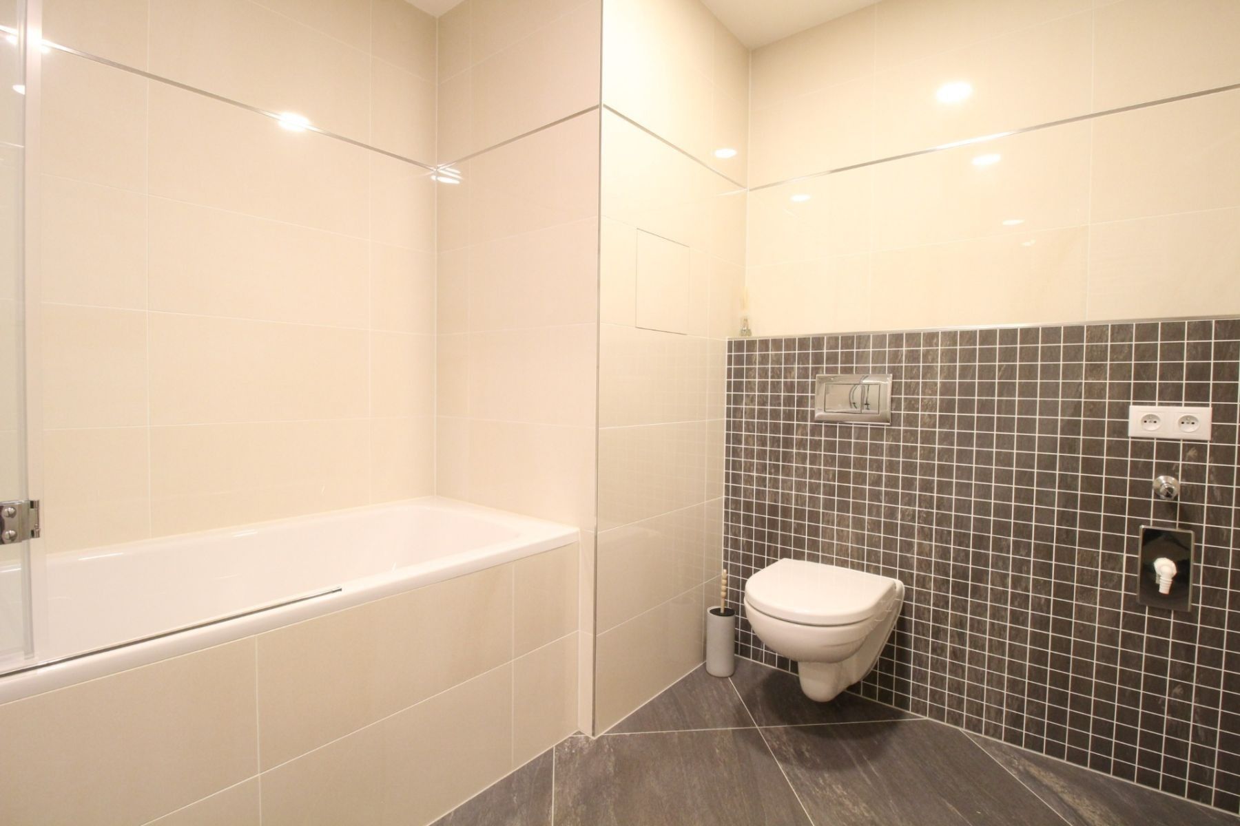 2+kk, Do zahrádek I, Praha - Třebonice, 55 m² - 2
