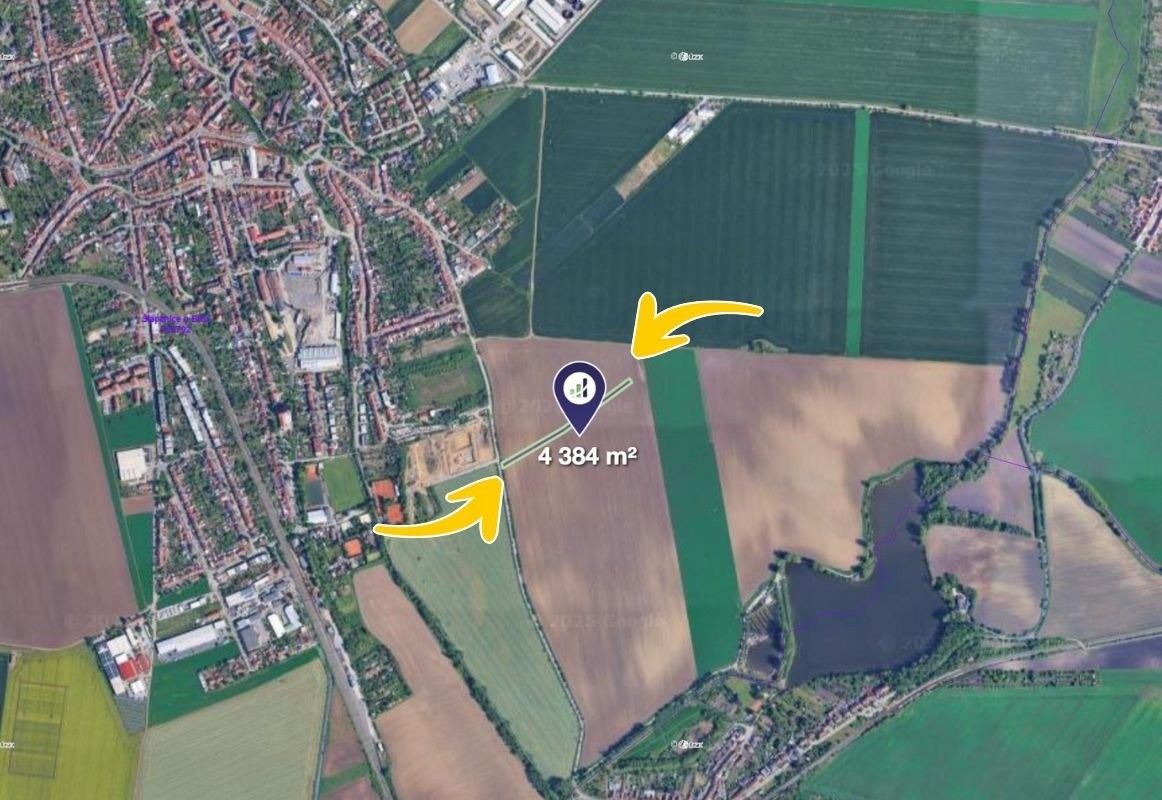 Prodej zemědělský pozemek - Šlapanice, 4 384 m²