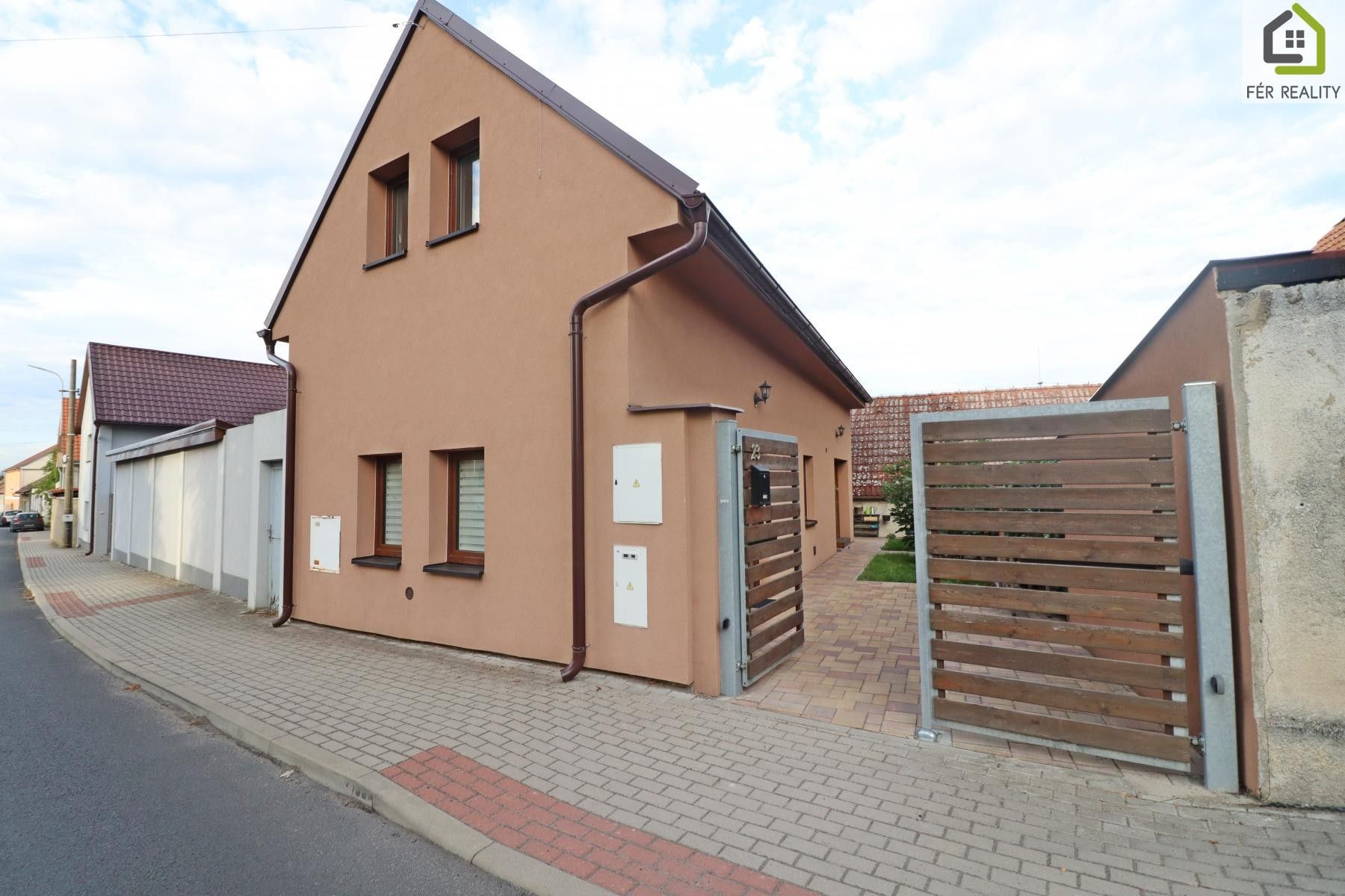 Prodej rodinný dům - Židovice, 98 m² - 1