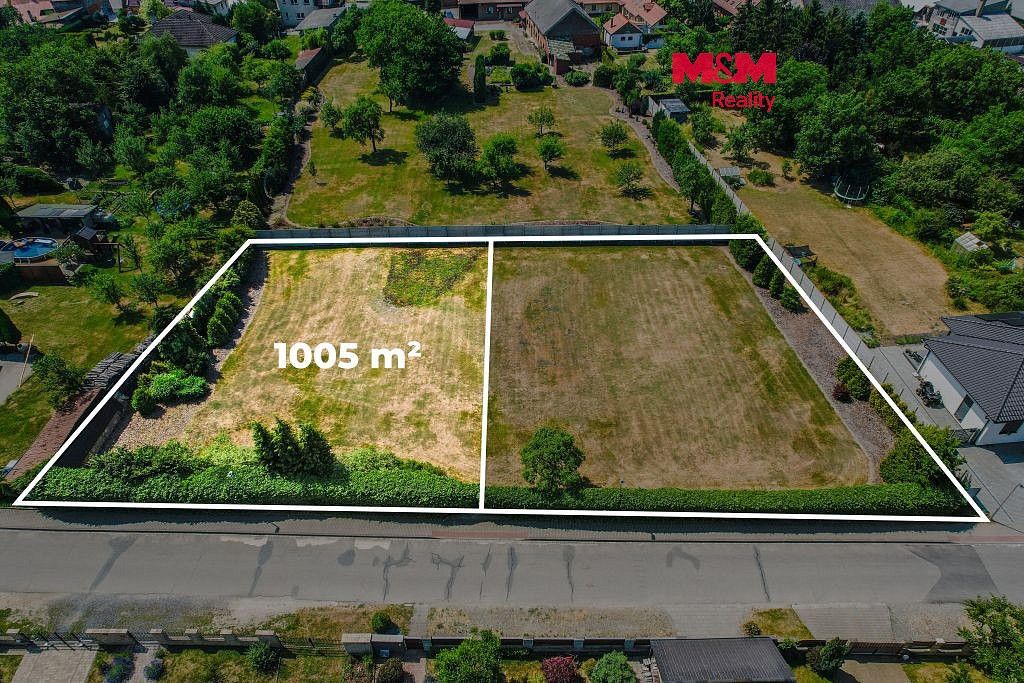 Pozemek pro bydlení, 1 005 m²