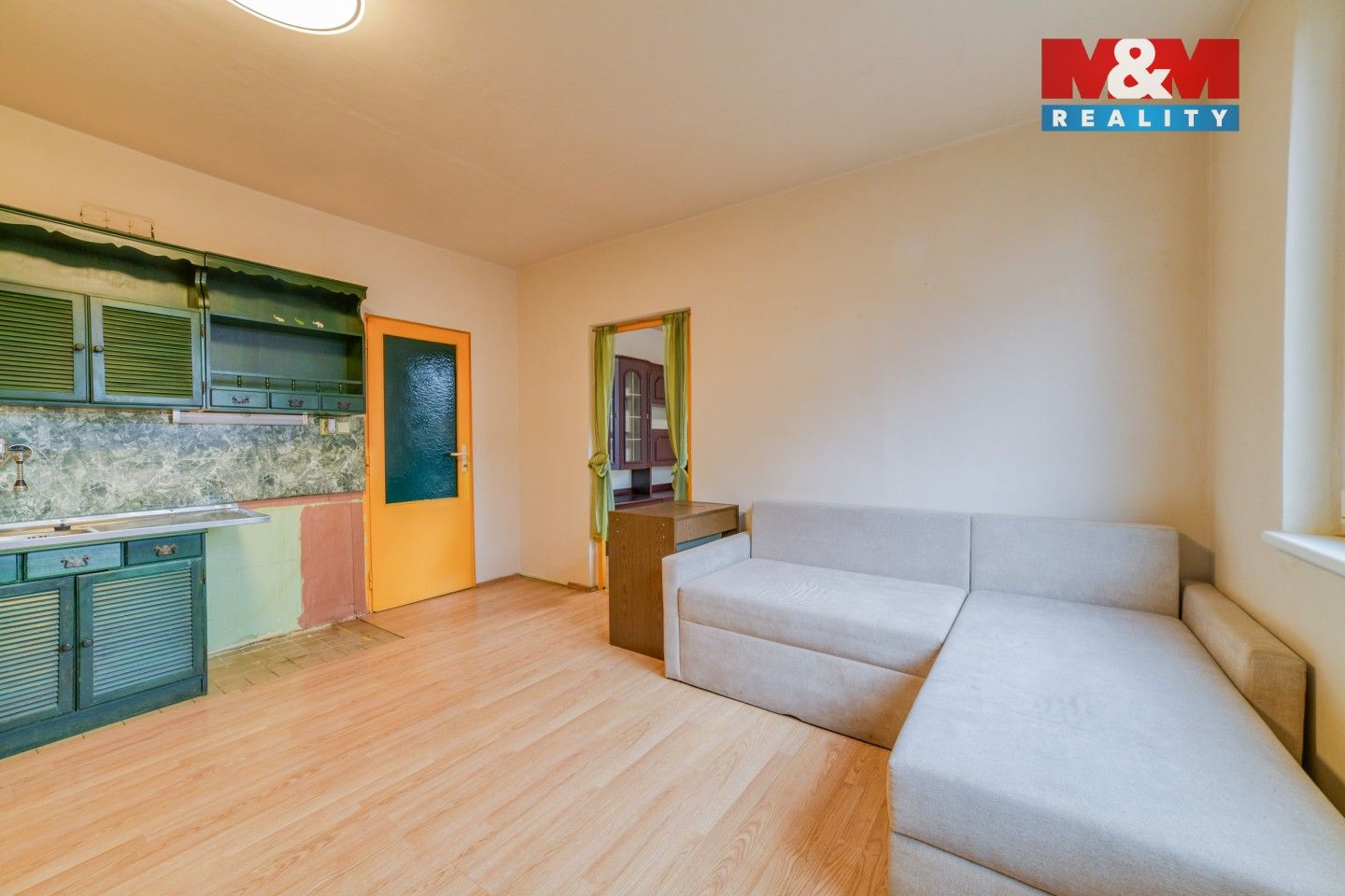 Prodej byt 1+1 - Palackého, Cheb, 35 m²