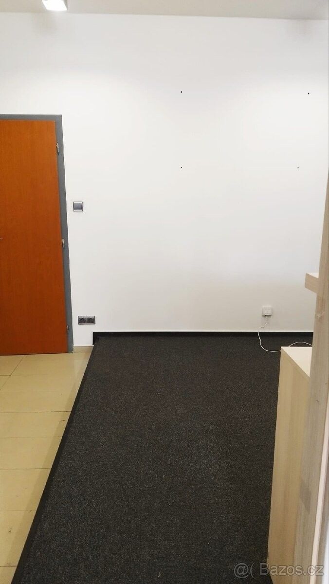 Kancelář · Zlín, 763 02 - 4