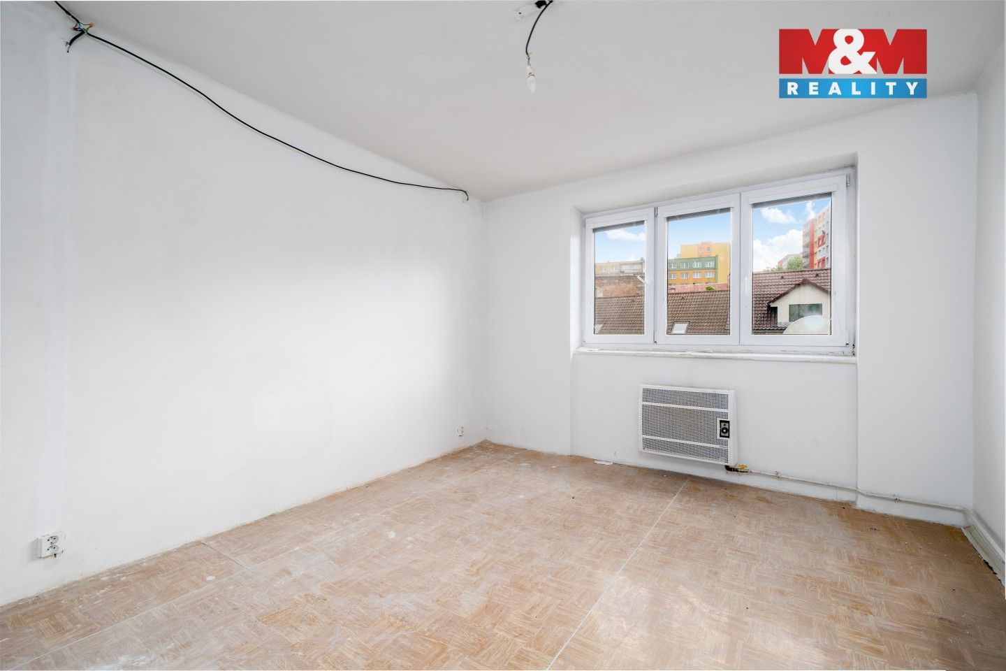 Byt 2+1 · 56 m² · 5. května, Bílina - 3
