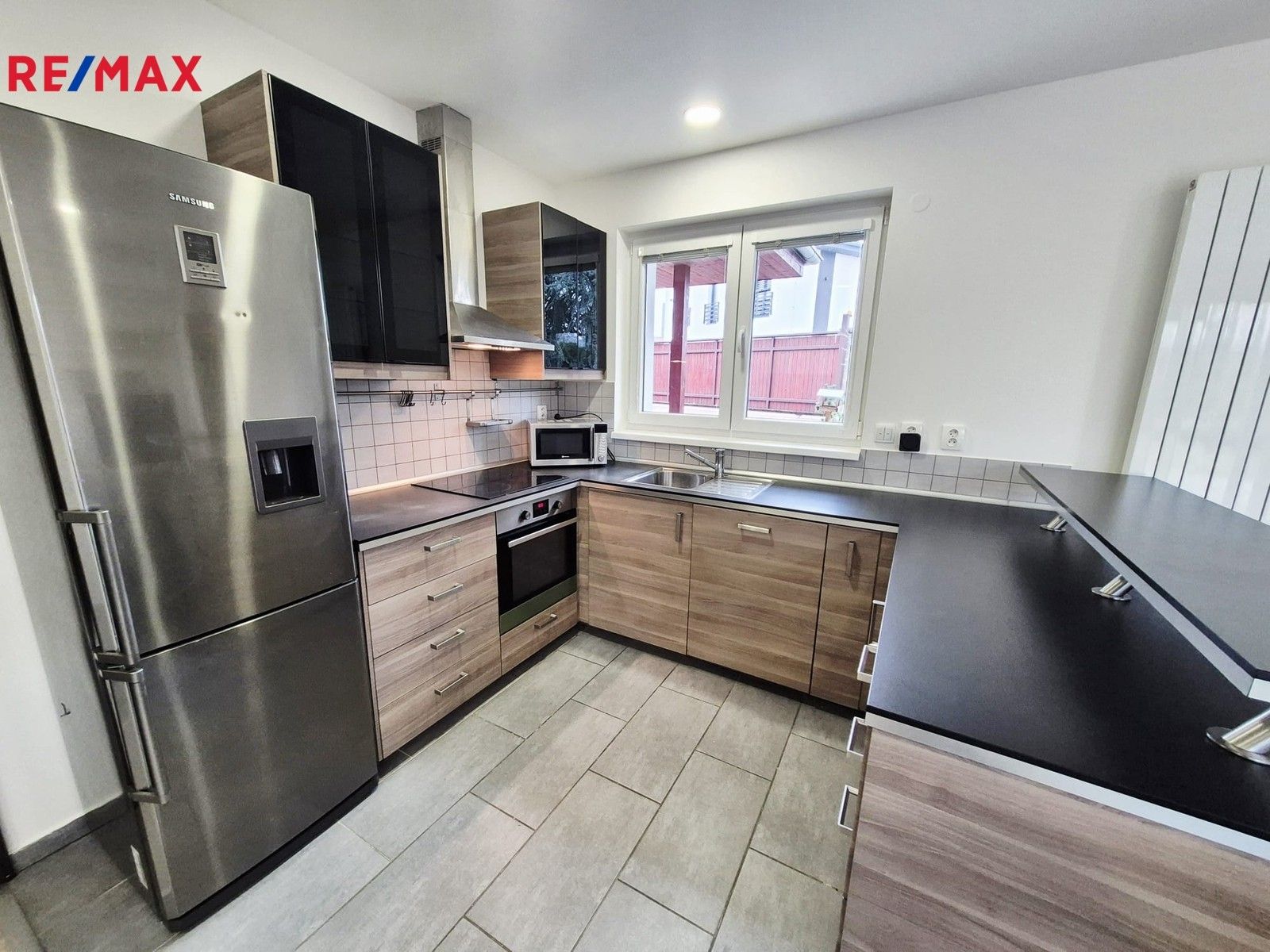 Pronájem rodinný dům - U Červeného mlýnku, Praha, 140 m²