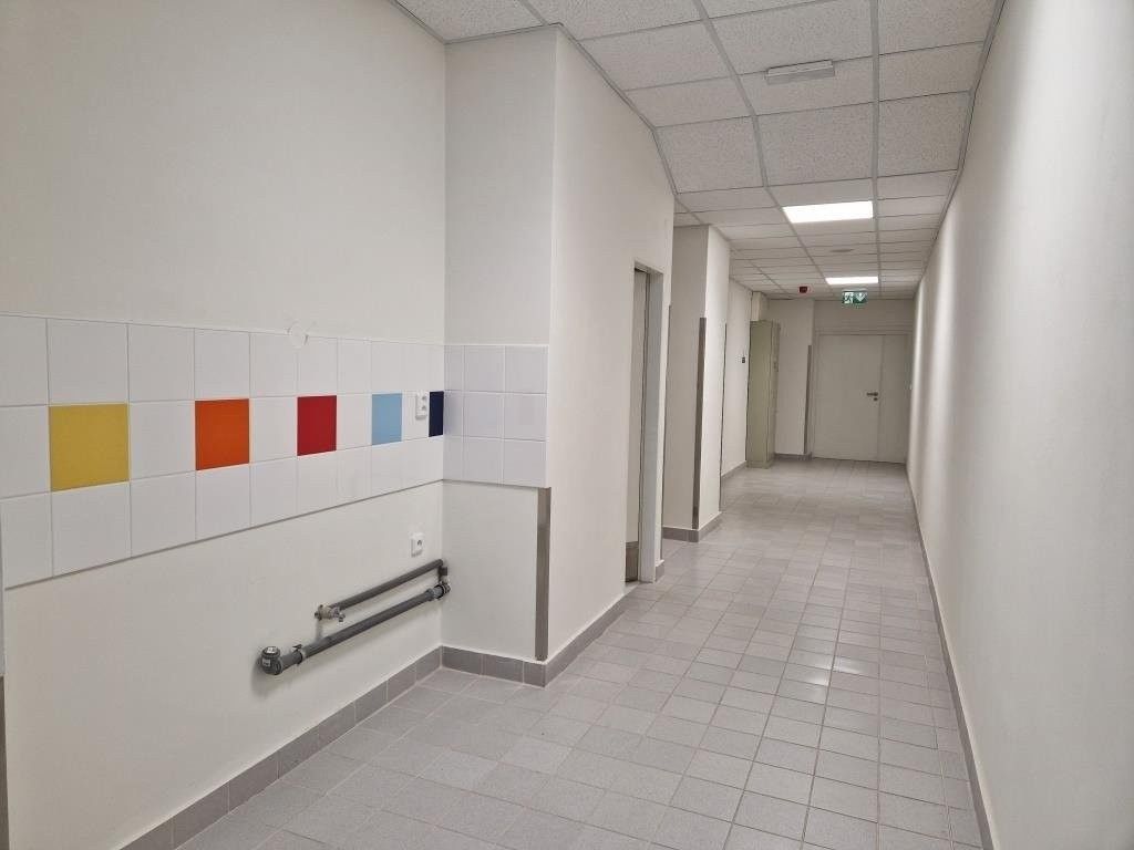 Kancelář, Šlapanice – další