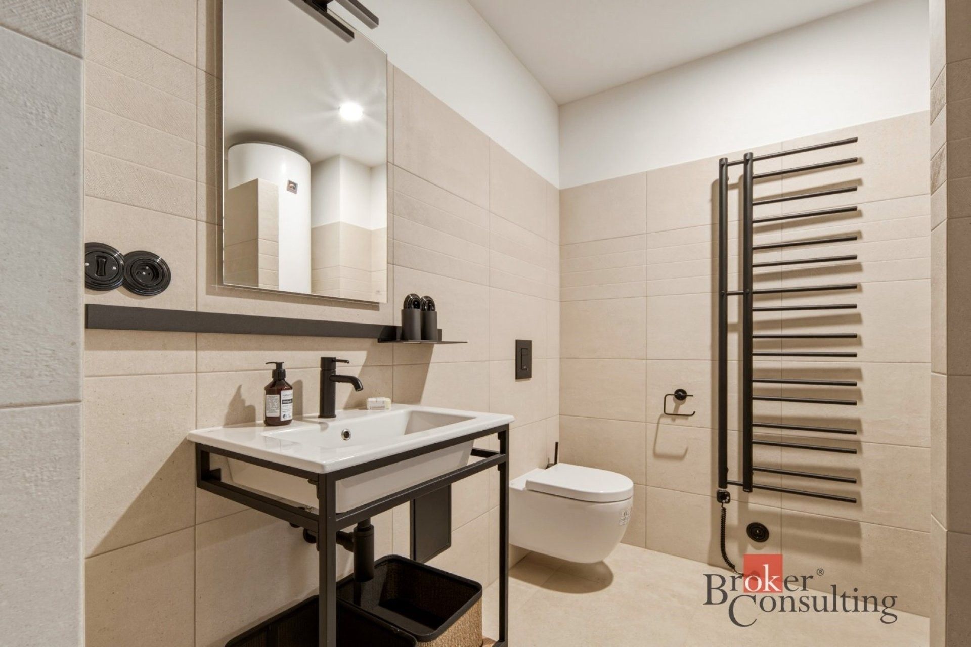Byt 1+kk · 48 m² · Slavíkova, Jince - 4