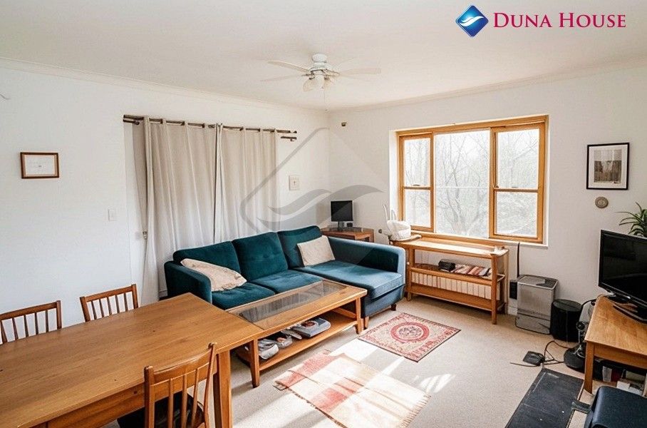 Chalupy, Nádražní, Mníšek pod Brdy, 69 m² - 2