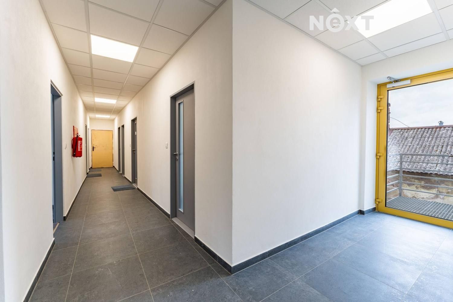 Pronájem kancelář - Na Řádkách, Zábřeh, 17 m²