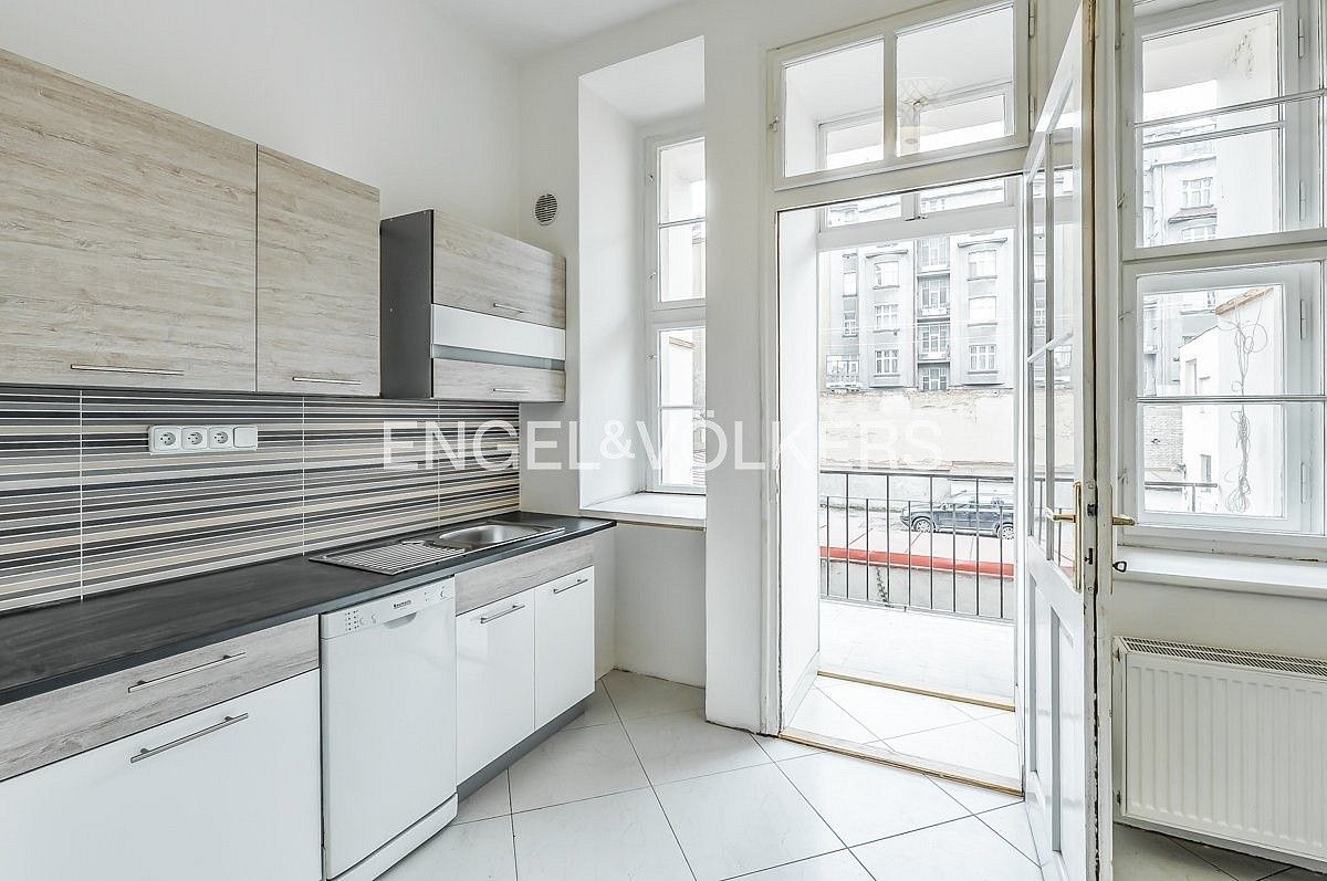 3+1, Praha - Bubeneč, okres Praha 6, Hlavní město Praha, 104 m² - 2