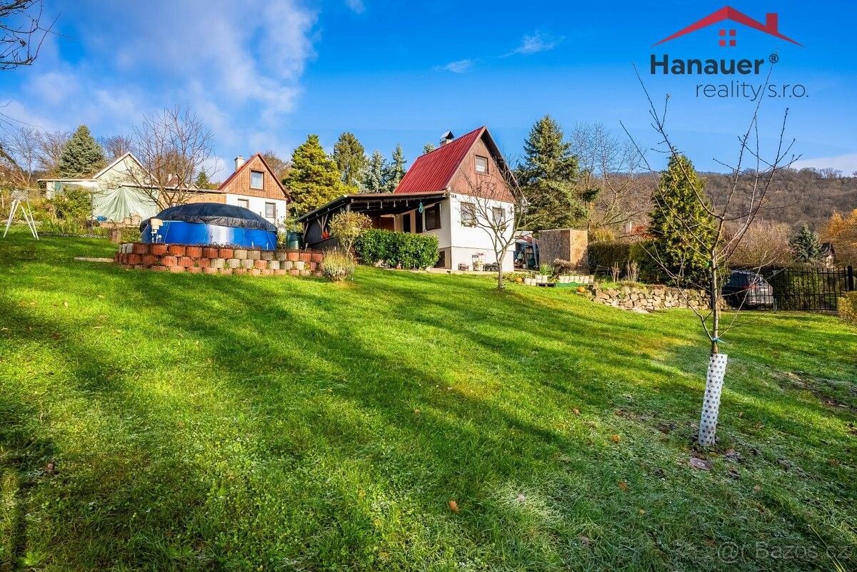 Chaty, Dolní Zálezly, 403 01