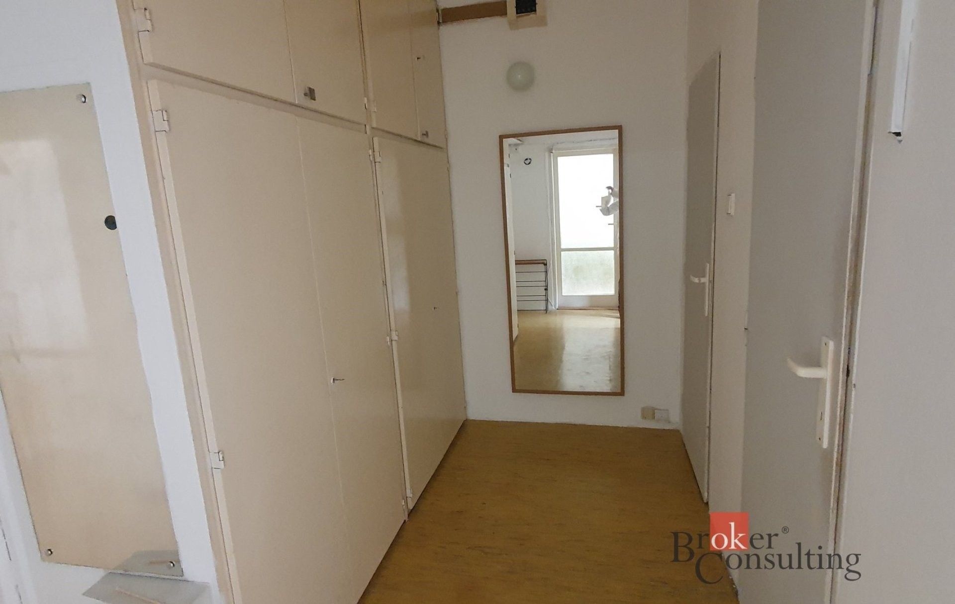 Pronájem byt 1+1 - Sládkova, Karlovy Vary, 35 m² - 5