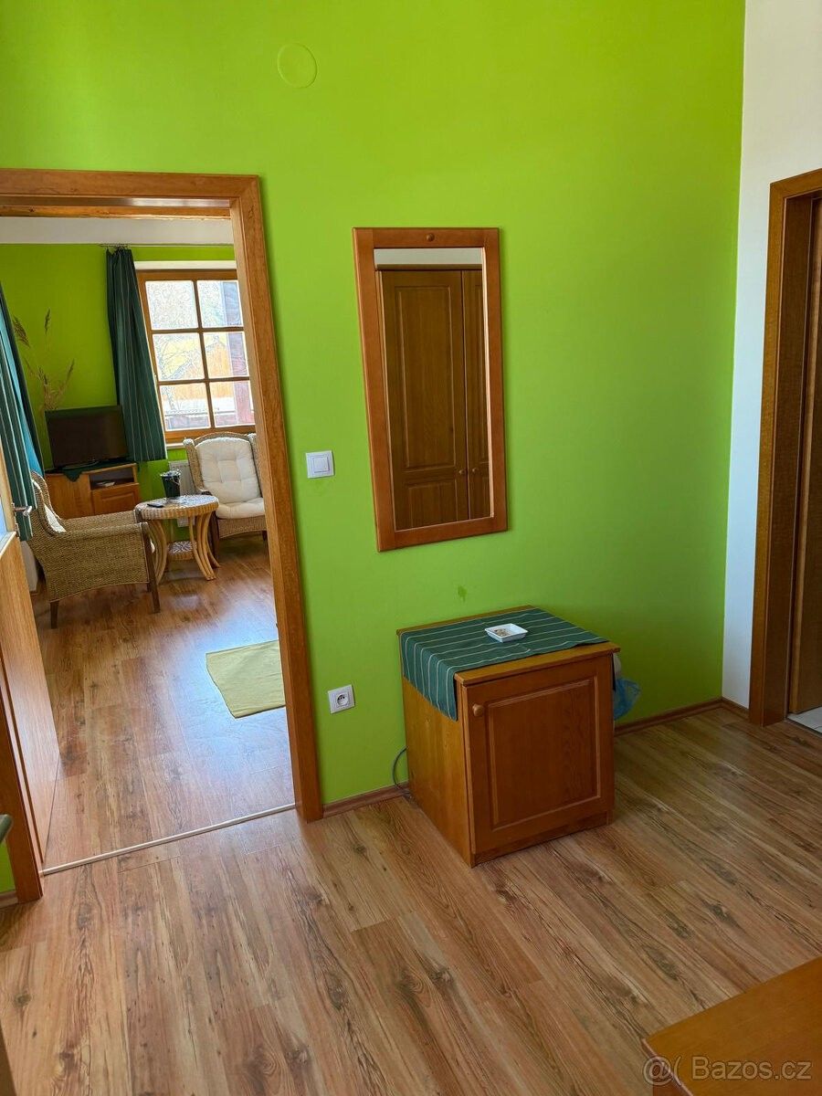 Restaurace, Hamry – další