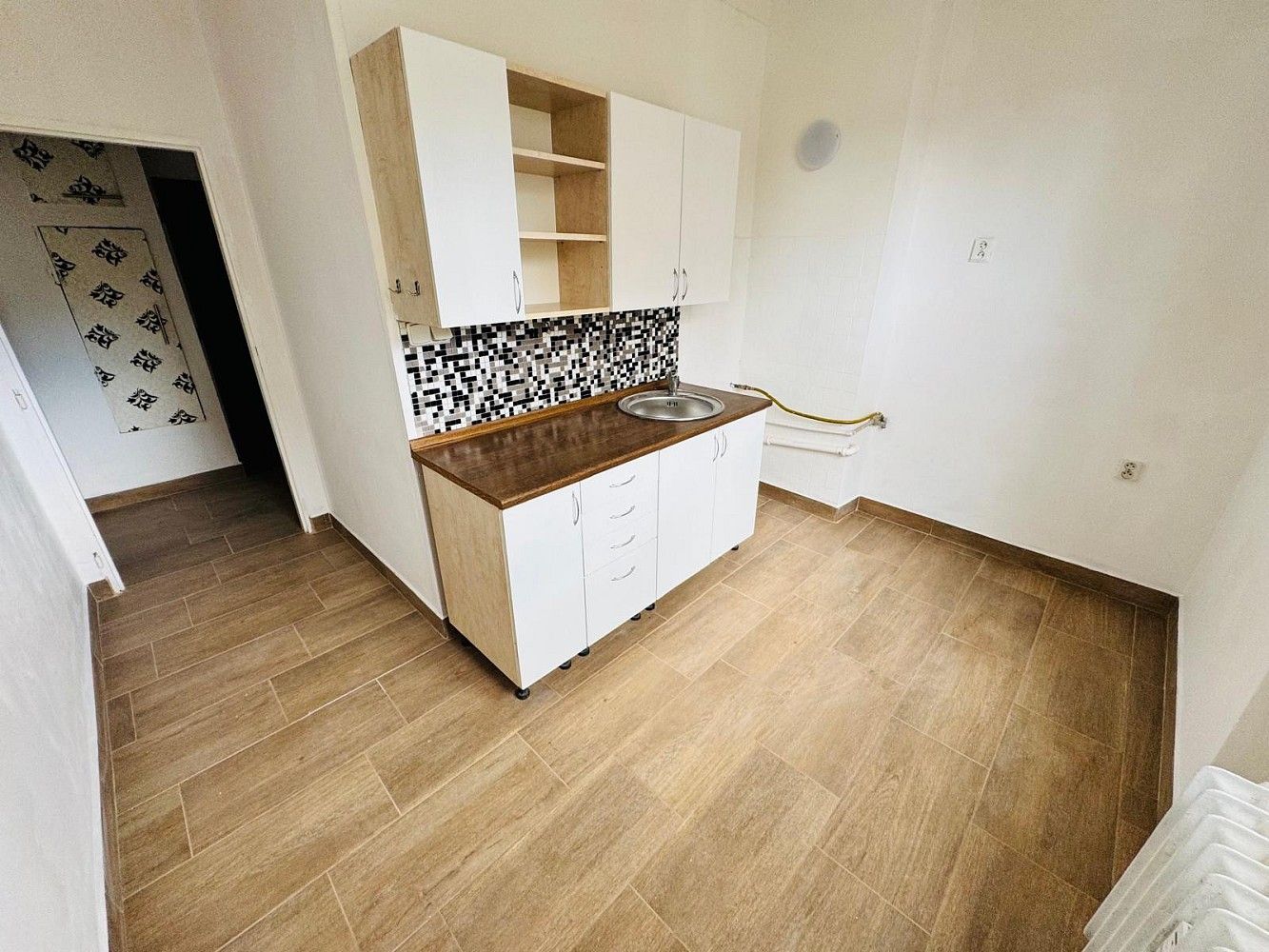1+1, Bukovany, okres Sokolov, Karlovarský kraj, 40 m²