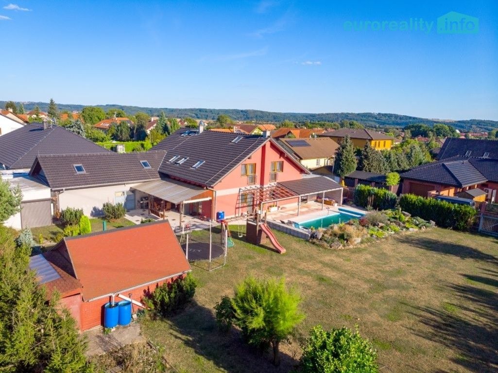 Rodinné domy, Libeň, Libeř, 270 m²