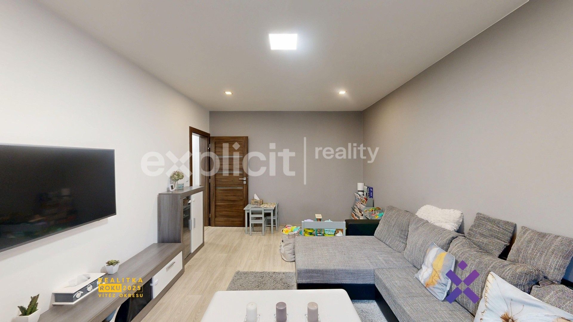 Pronájem byt 2+1 - M. Knesla, Zlín, 56 m²