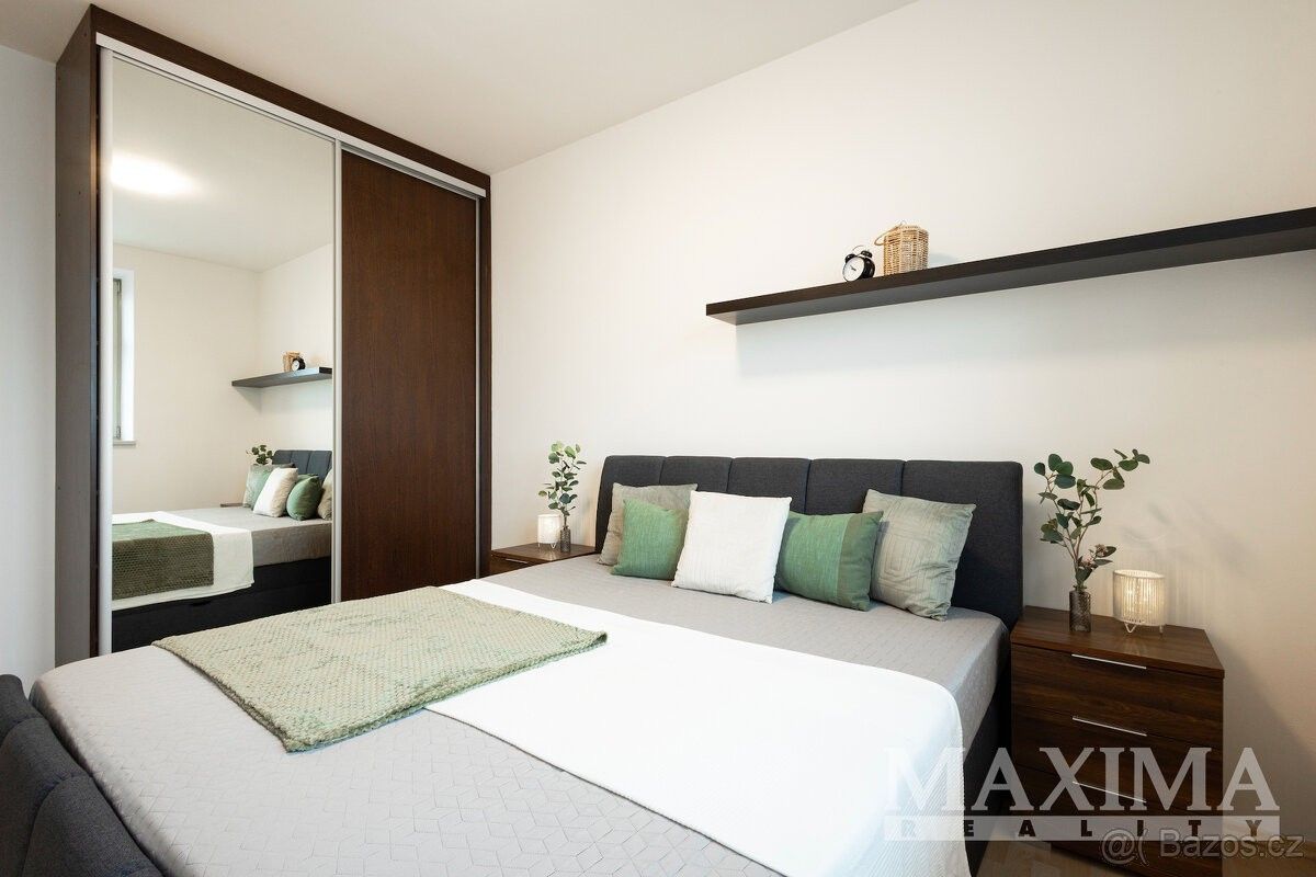 Prodej byt - Praha, 100 00