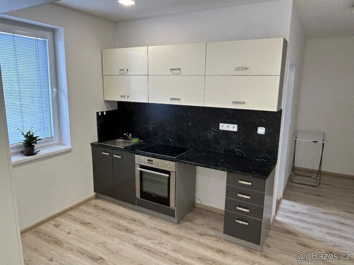 Byty, Liběšice u Žatce, 439 63