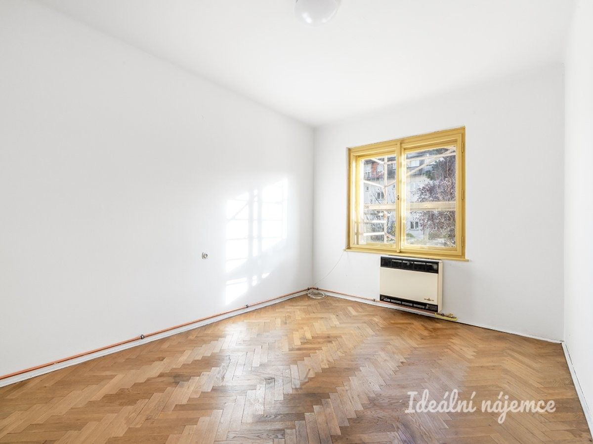 2+kk, U třetí baterie, Praha, 46 m²