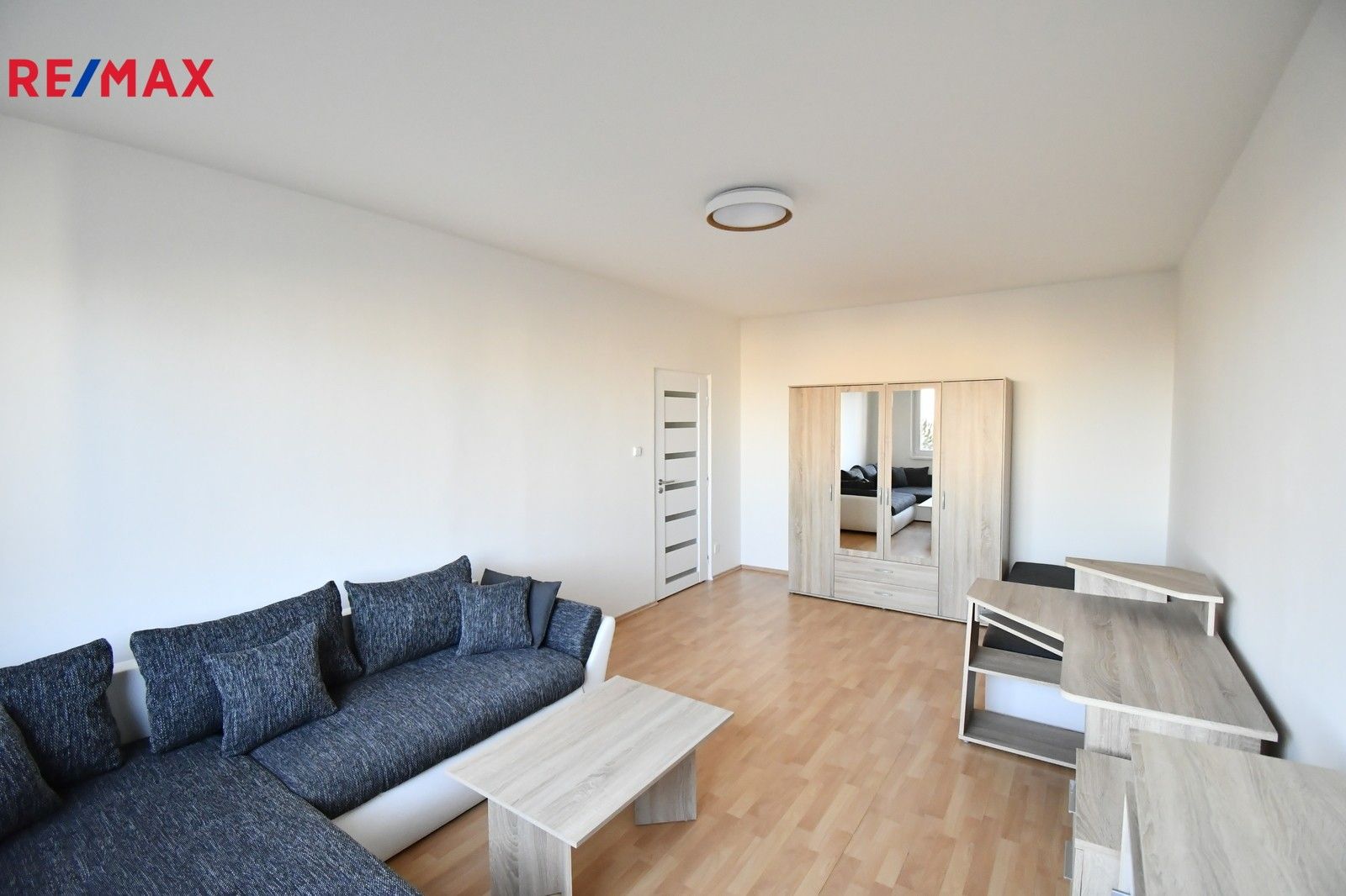 1+1, třída Edvarda Beneše 1431, Hradec Králové, 40 m²