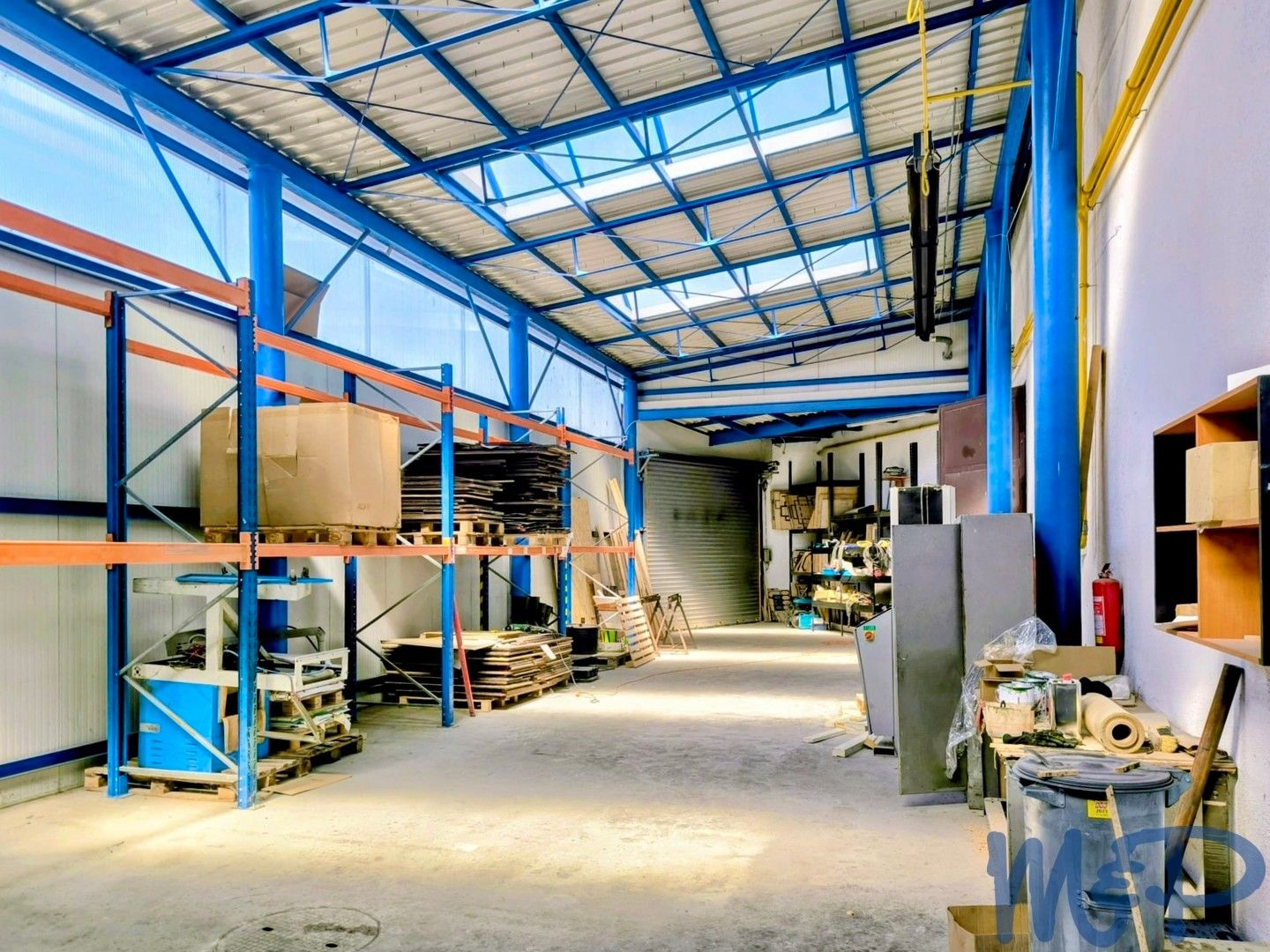 Výrobní prostory, 461 m²