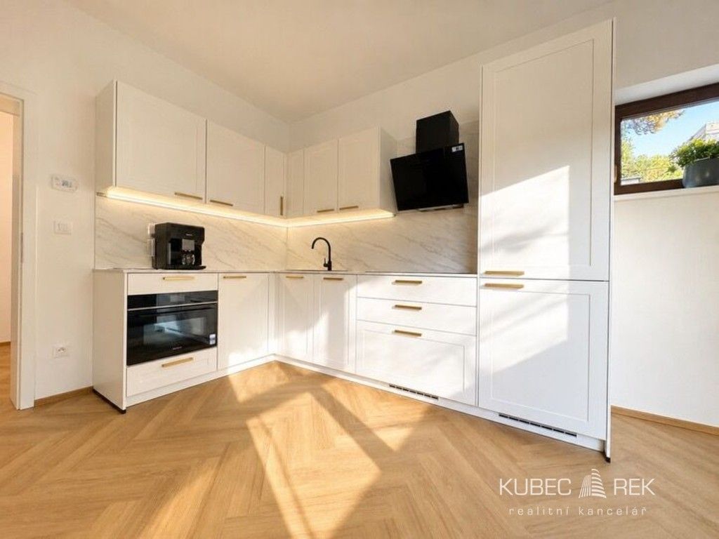 Kancelář · 42 m² · Bechyňská, Tábor - 2